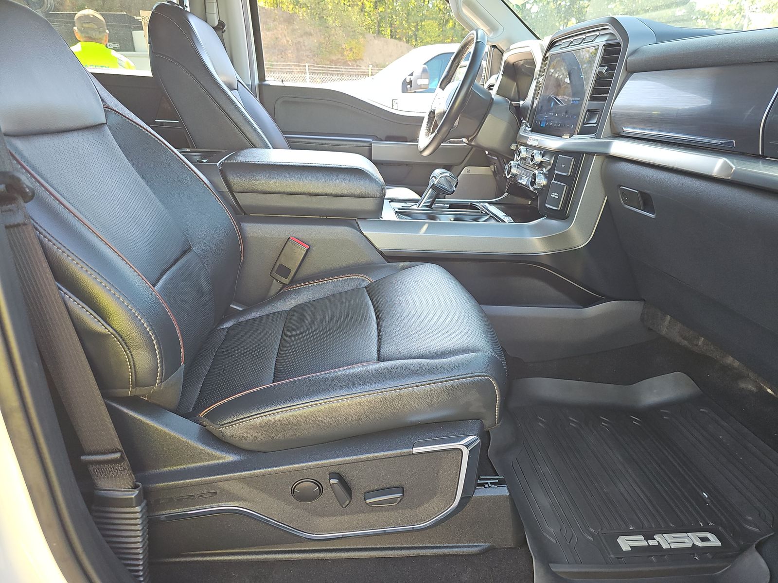 2023 Ford F-150 Lariat AWD