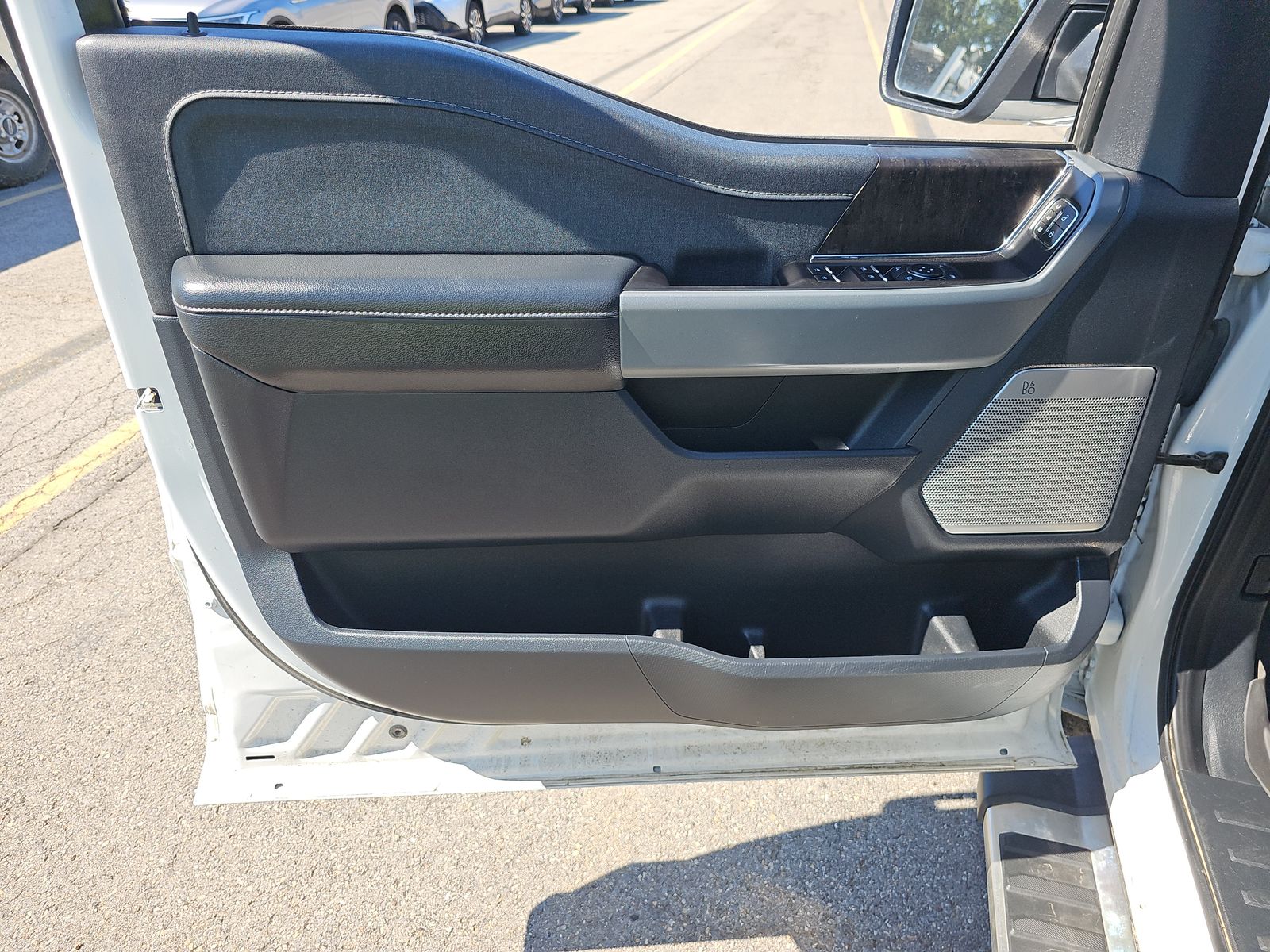 2023 Ford F-150 Lariat AWD