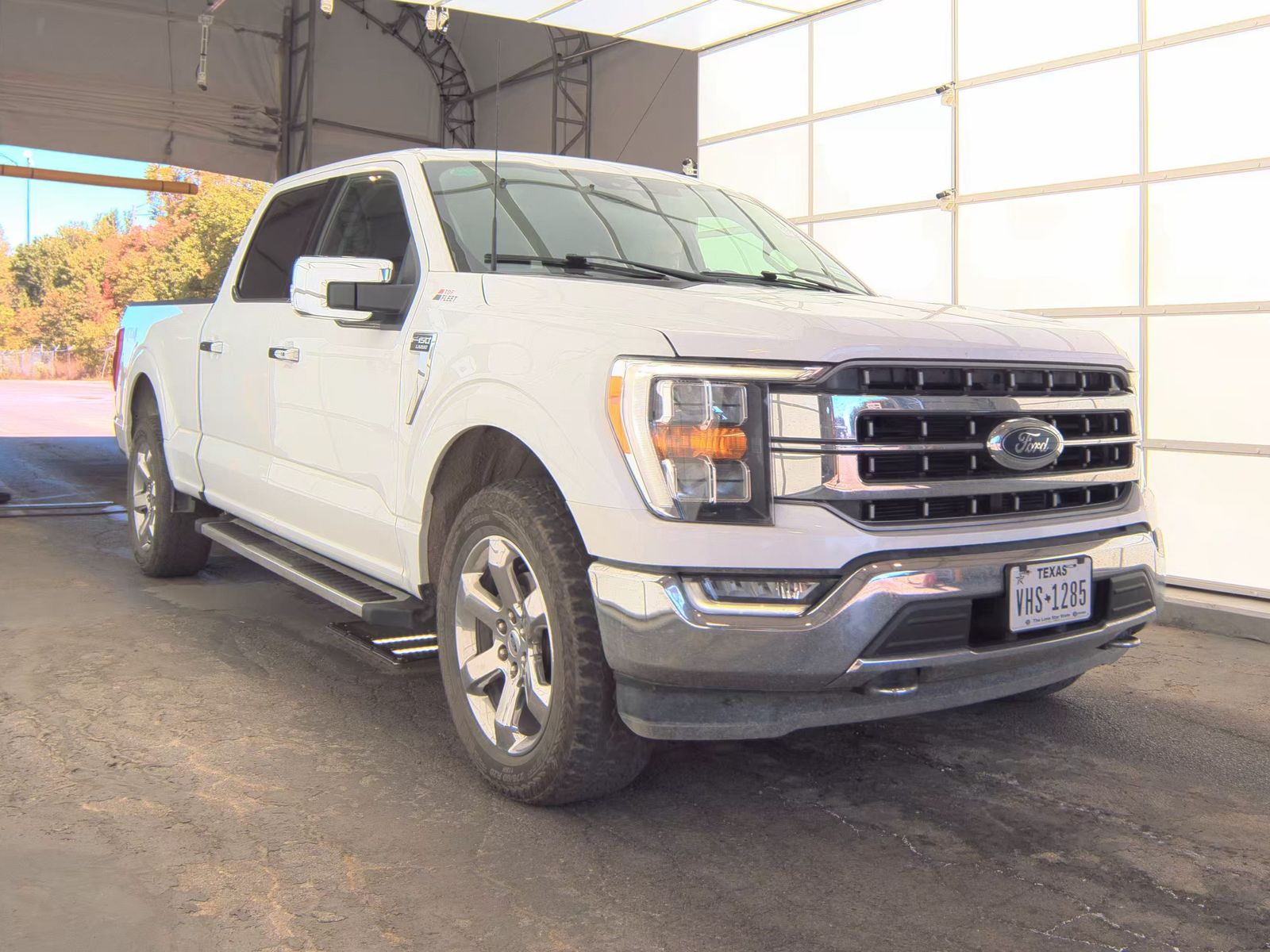 2023 Ford F-150 Lariat AWD