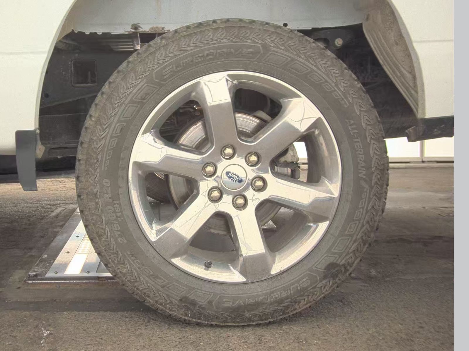 2023 Ford F-150 Lariat AWD