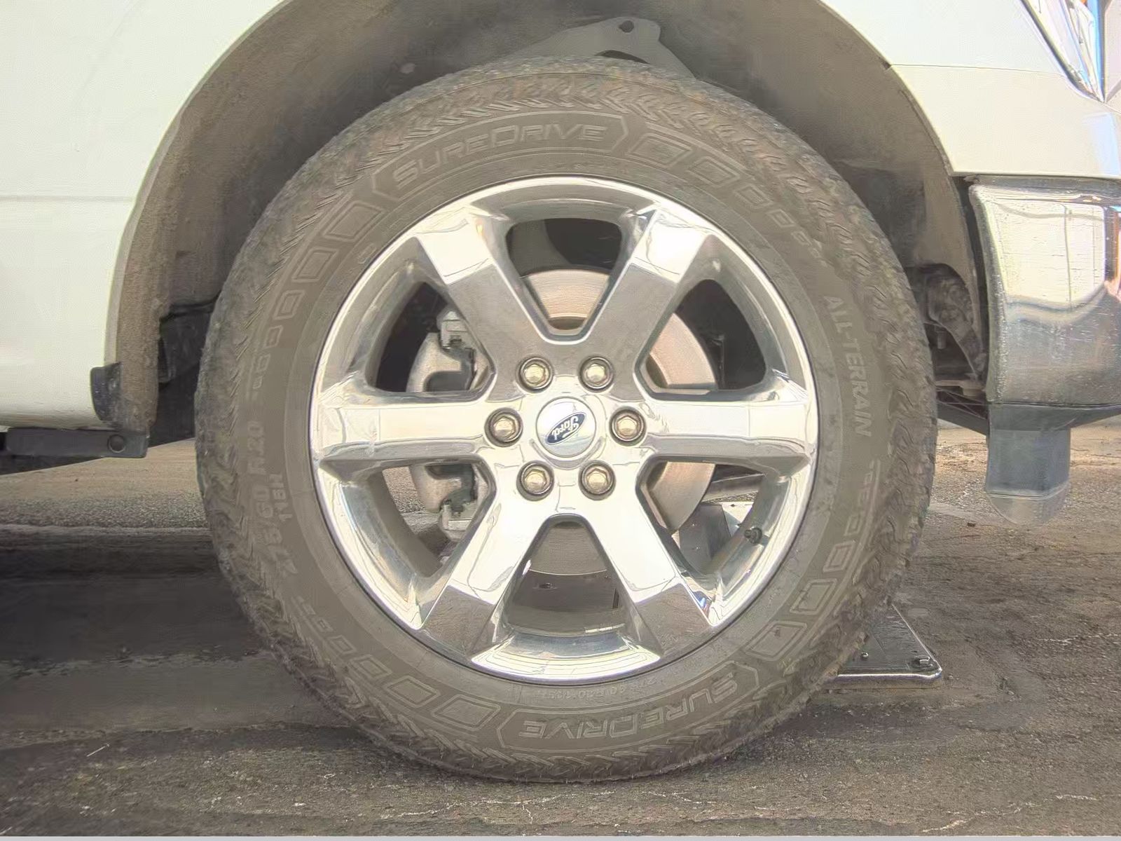 2023 Ford F-150 Lariat AWD