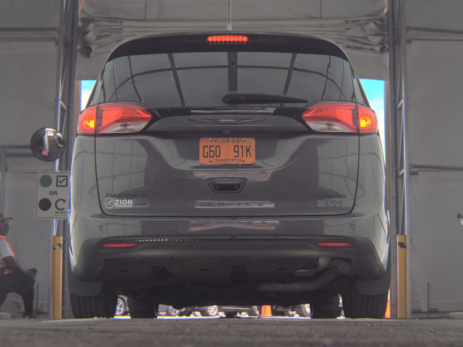 2020 Chrysler Pacifica Limited 35th Anniversary FWD