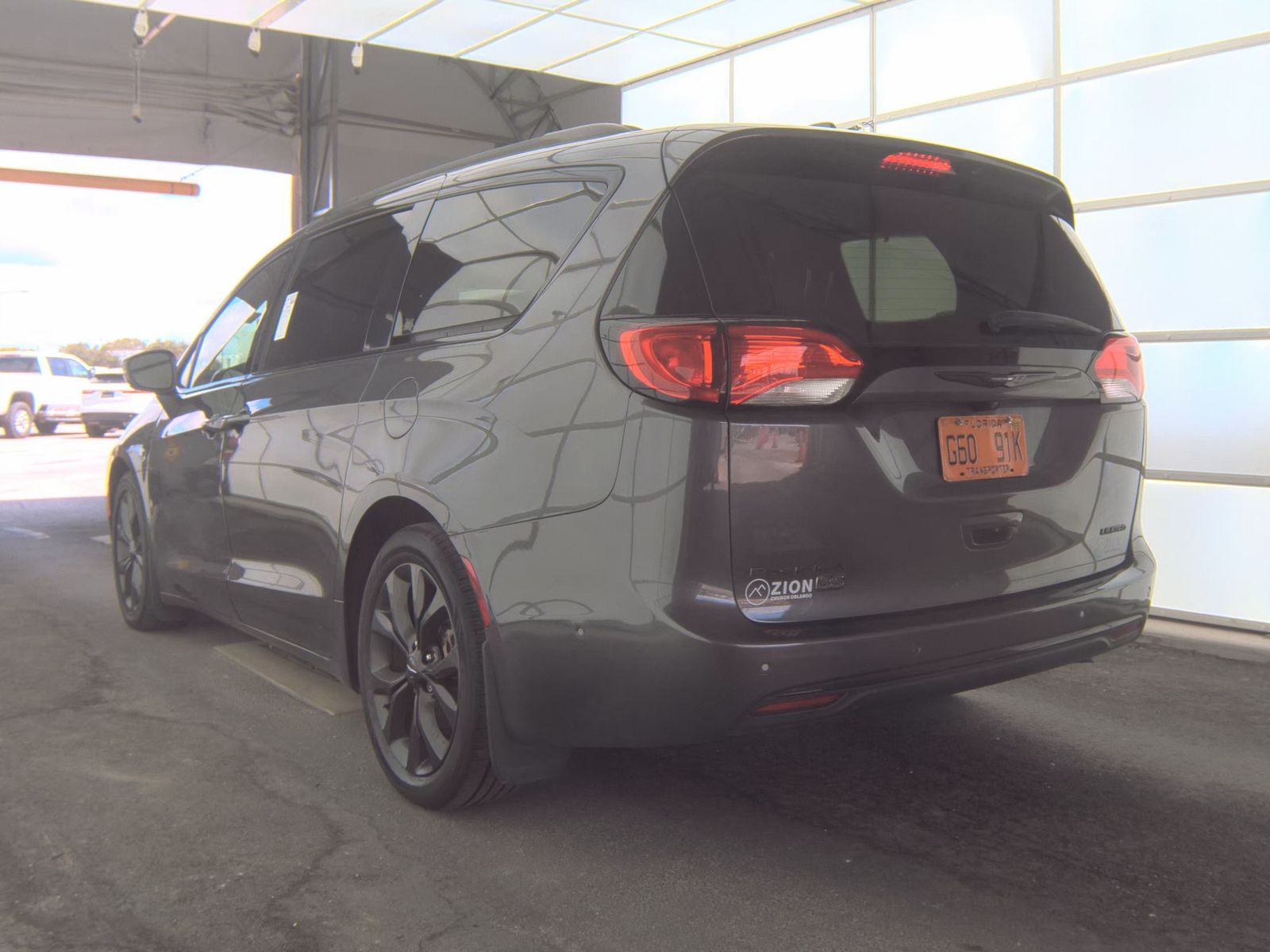 2020 Chrysler Pacifica Limited 35th Anniversary FWD