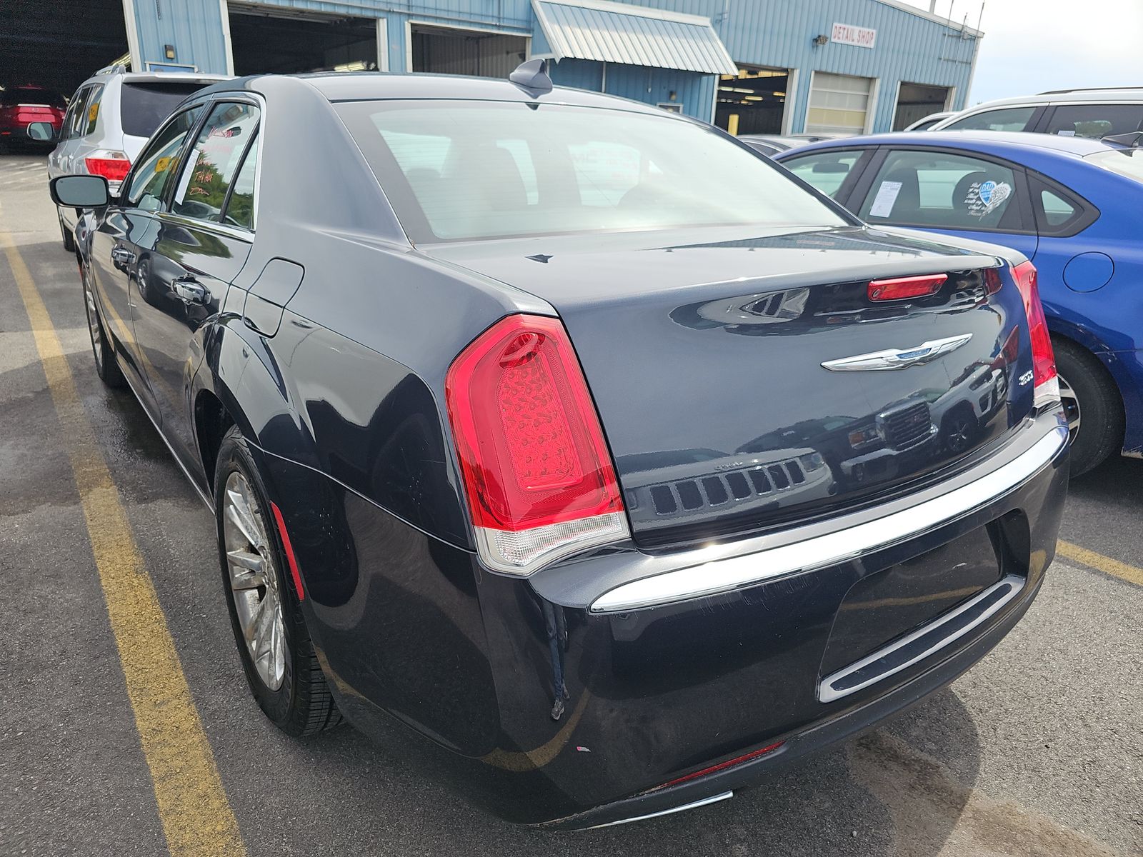 2016 Chrysler 300 Limited RWD