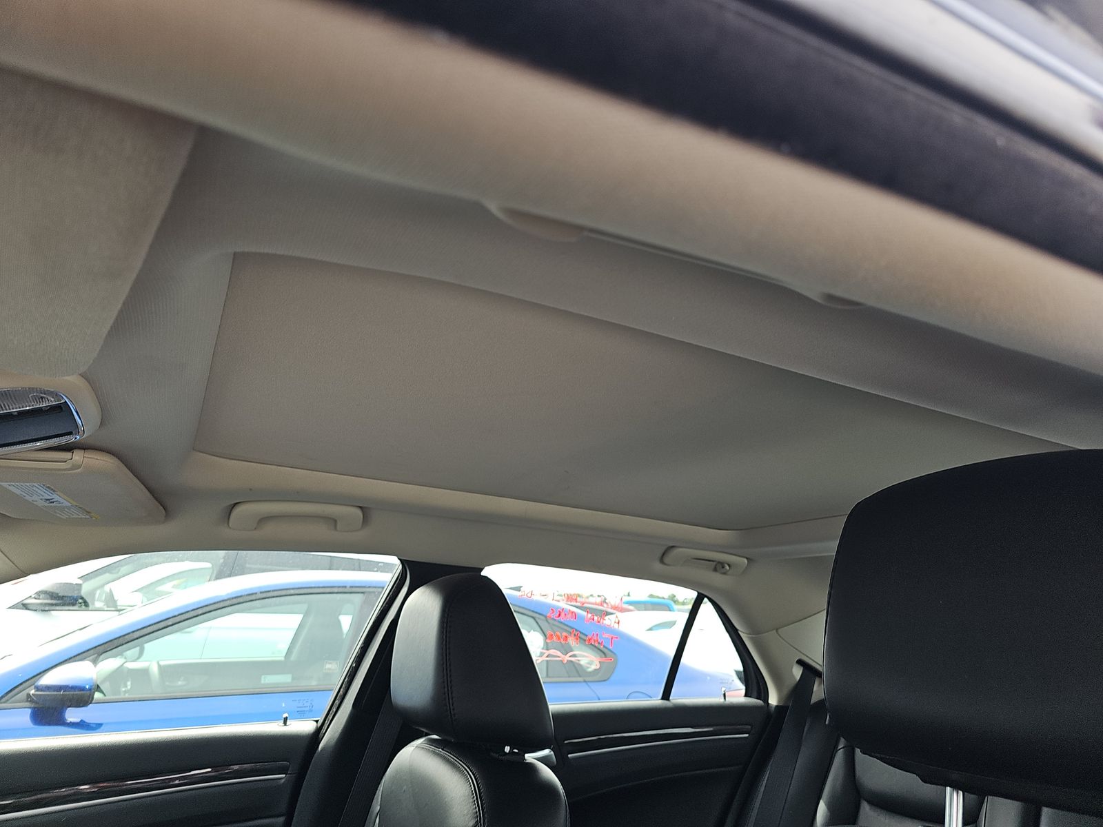 2016 Chrysler 300 Limited RWD