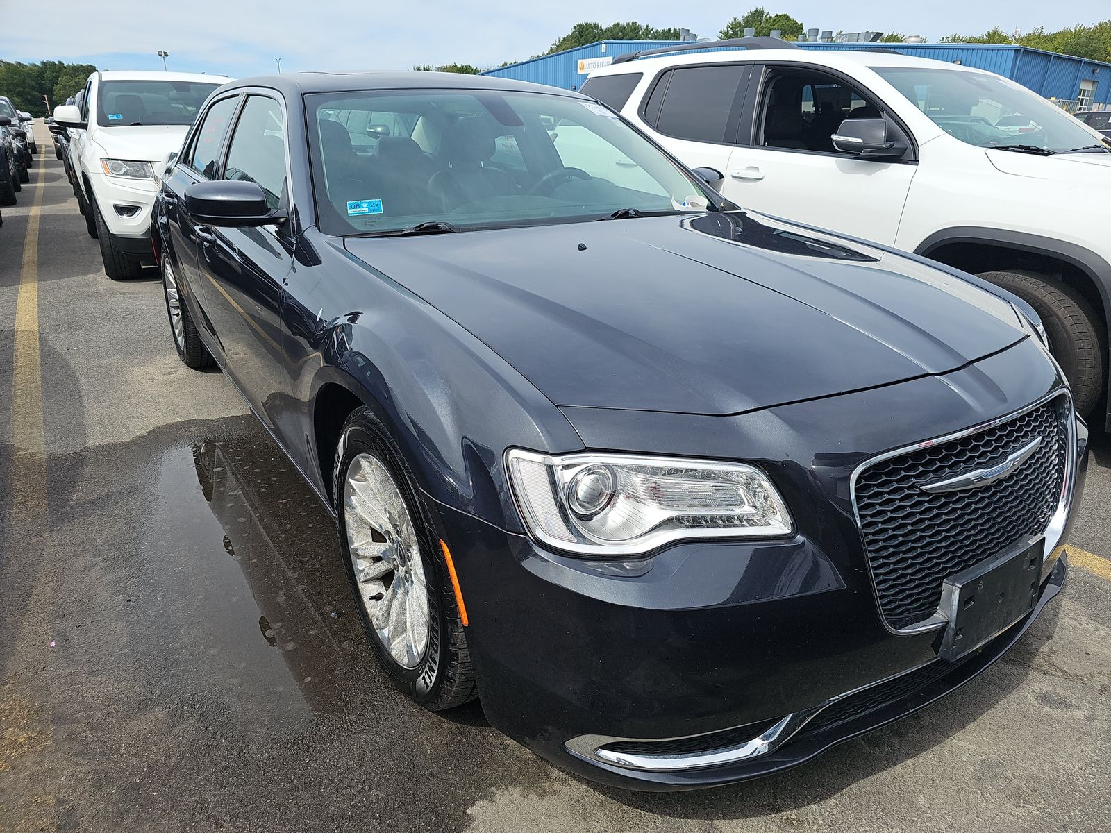 2016 Chrysler 300 Limited RWD