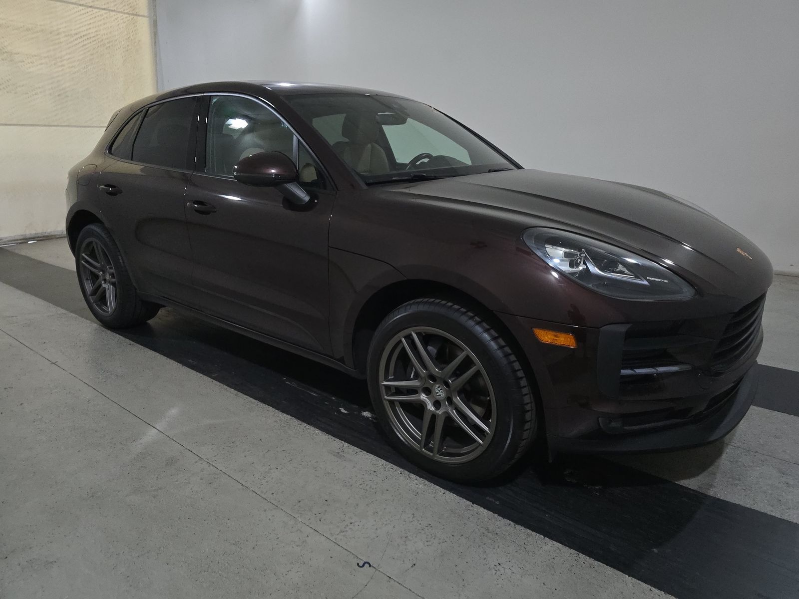 2021 Porsche Macan Base AWD