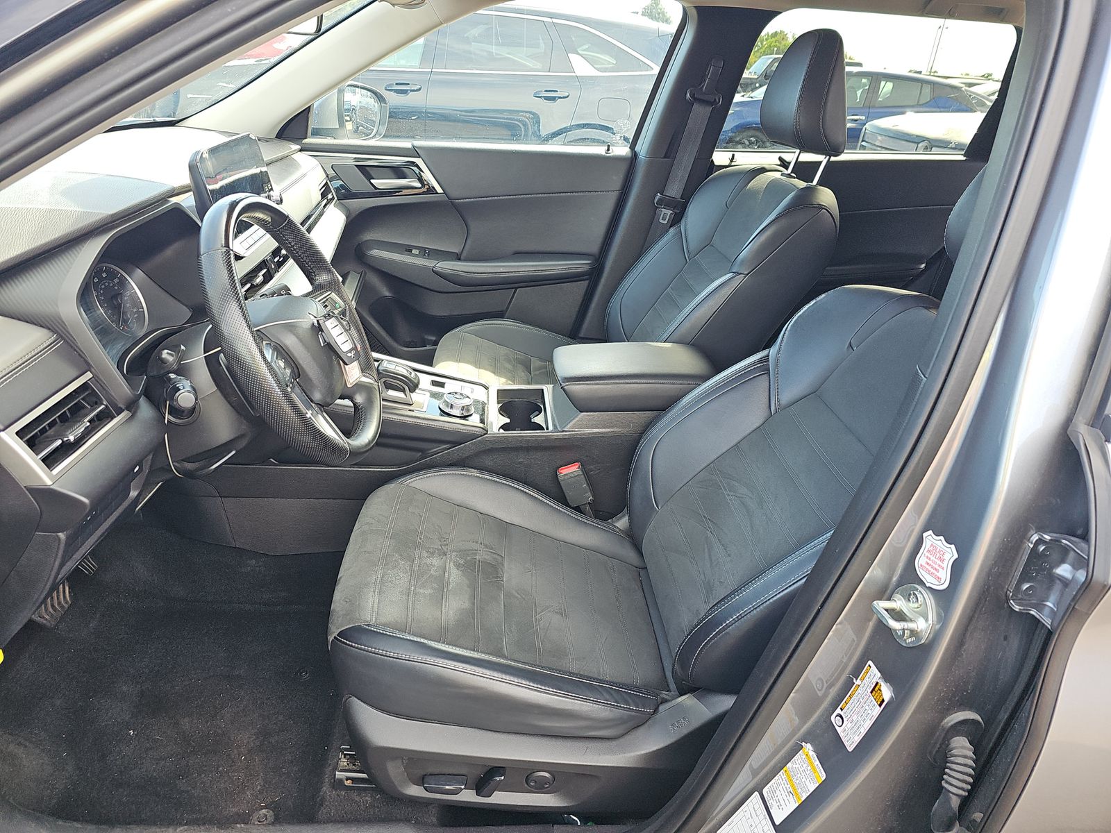 2024 Mitsubishi Outlander SE AWD