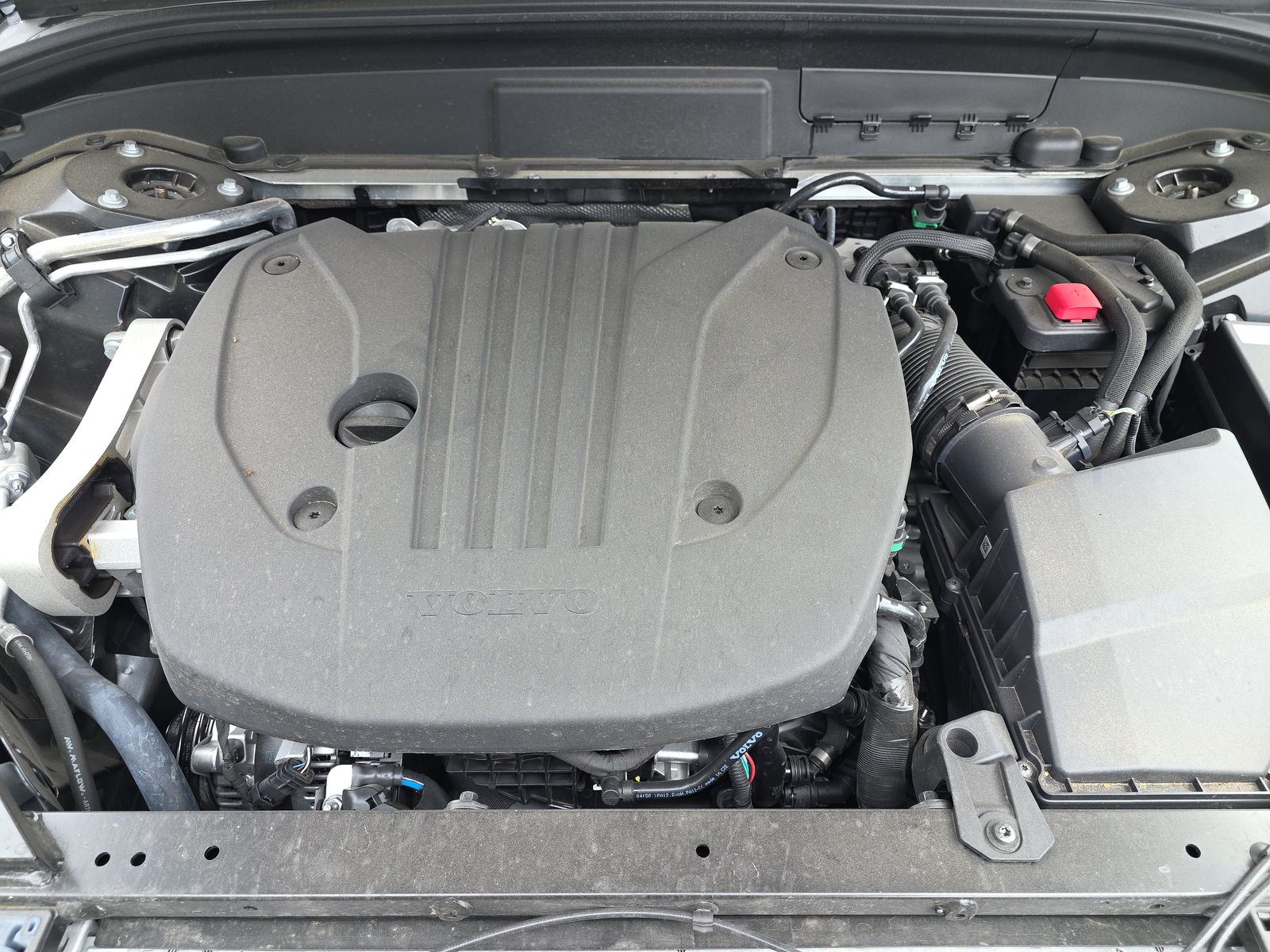 2025 Volvo XC60 B5 Plus AWD