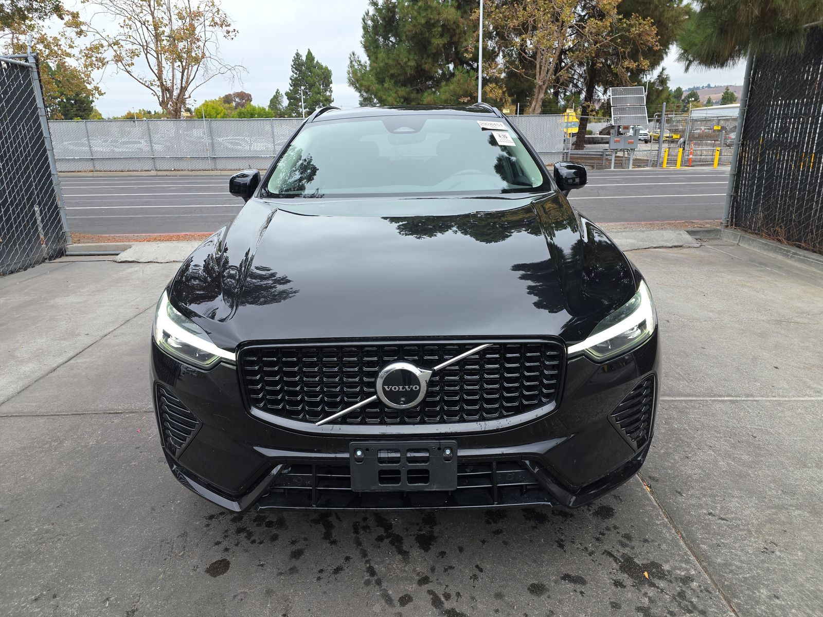 2025 Volvo XC60 B5 Plus AWD