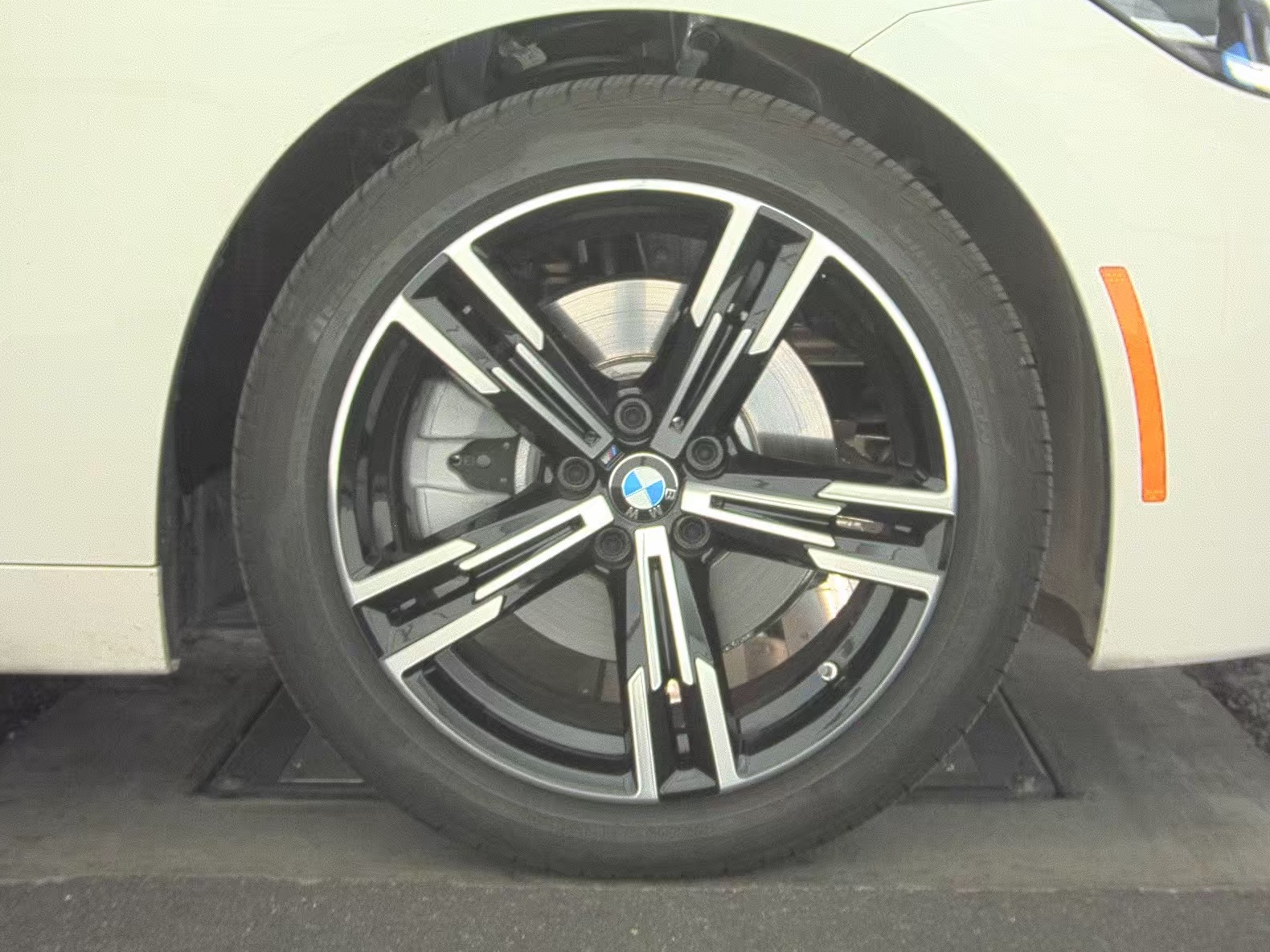 2025 BMW 2 Series 230i xDrive AWD