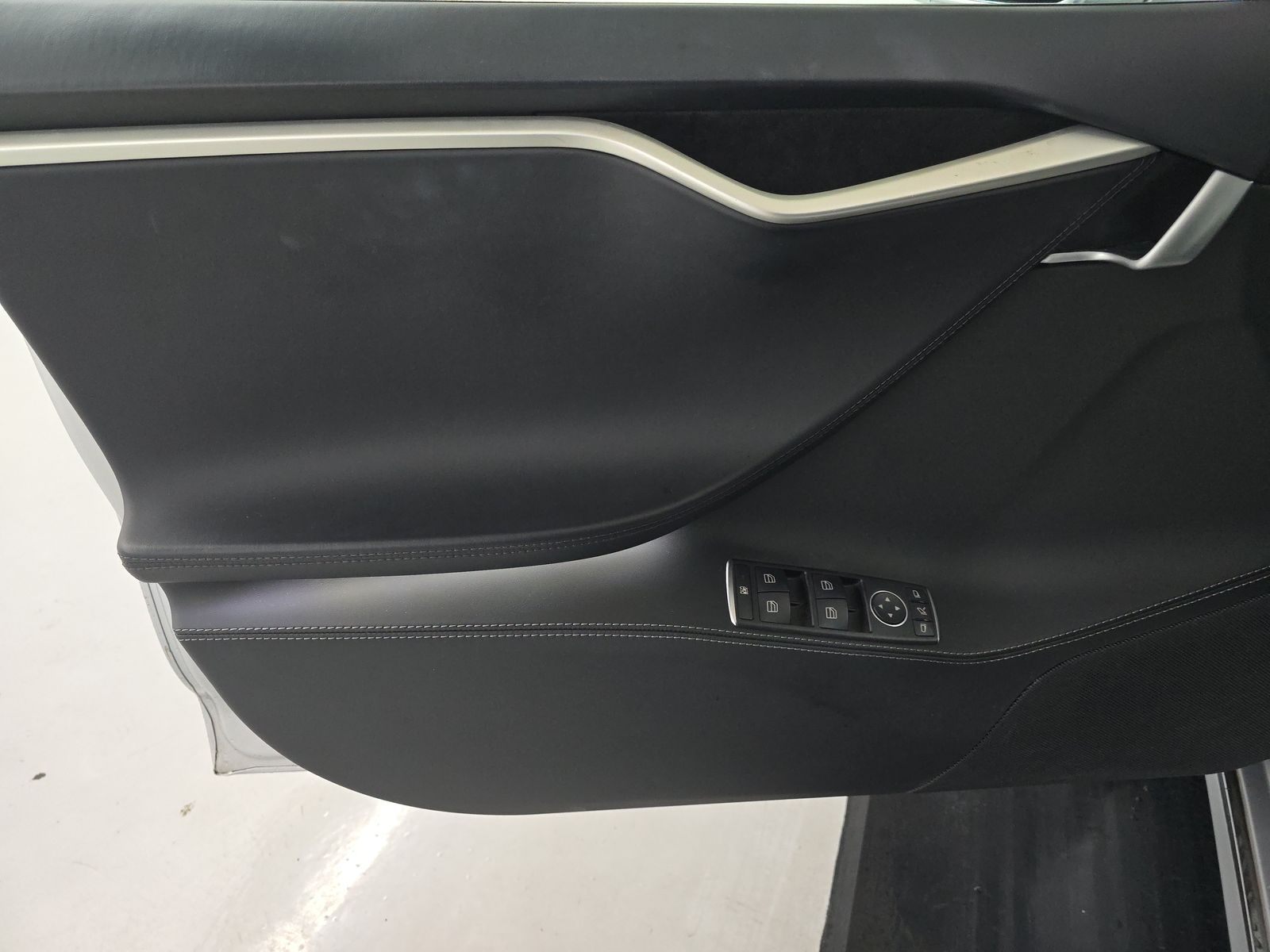 2017 Tesla Model S 75 RWD
