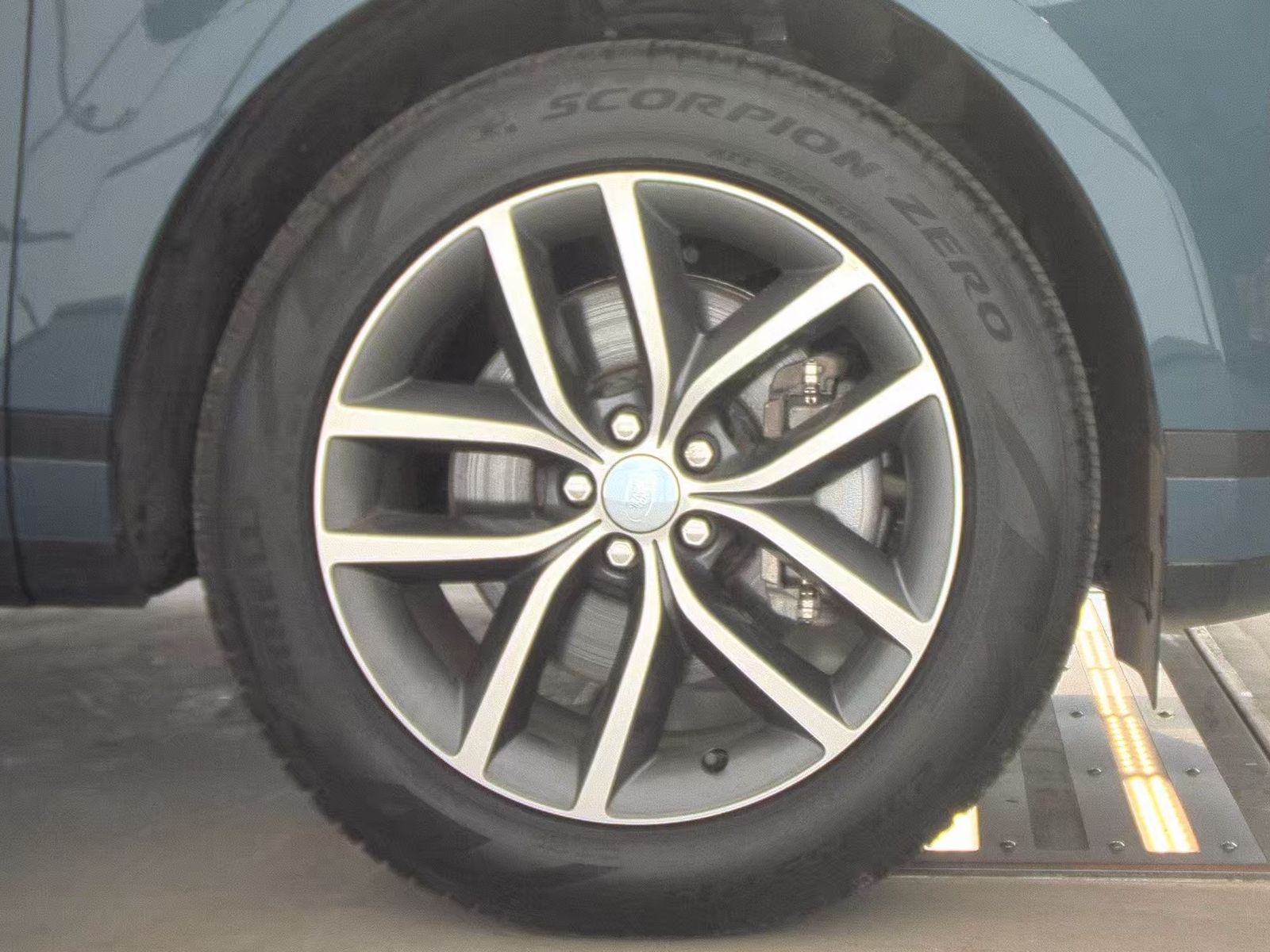 2025 Land Rover Range Rover Evoque S AWD