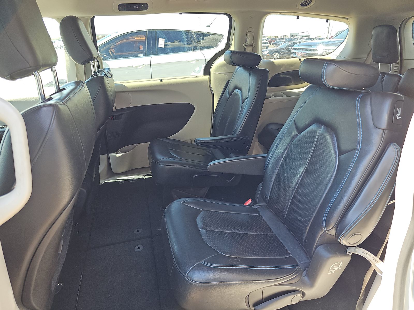 2021 Chrysler Pacifica Touring L FWD