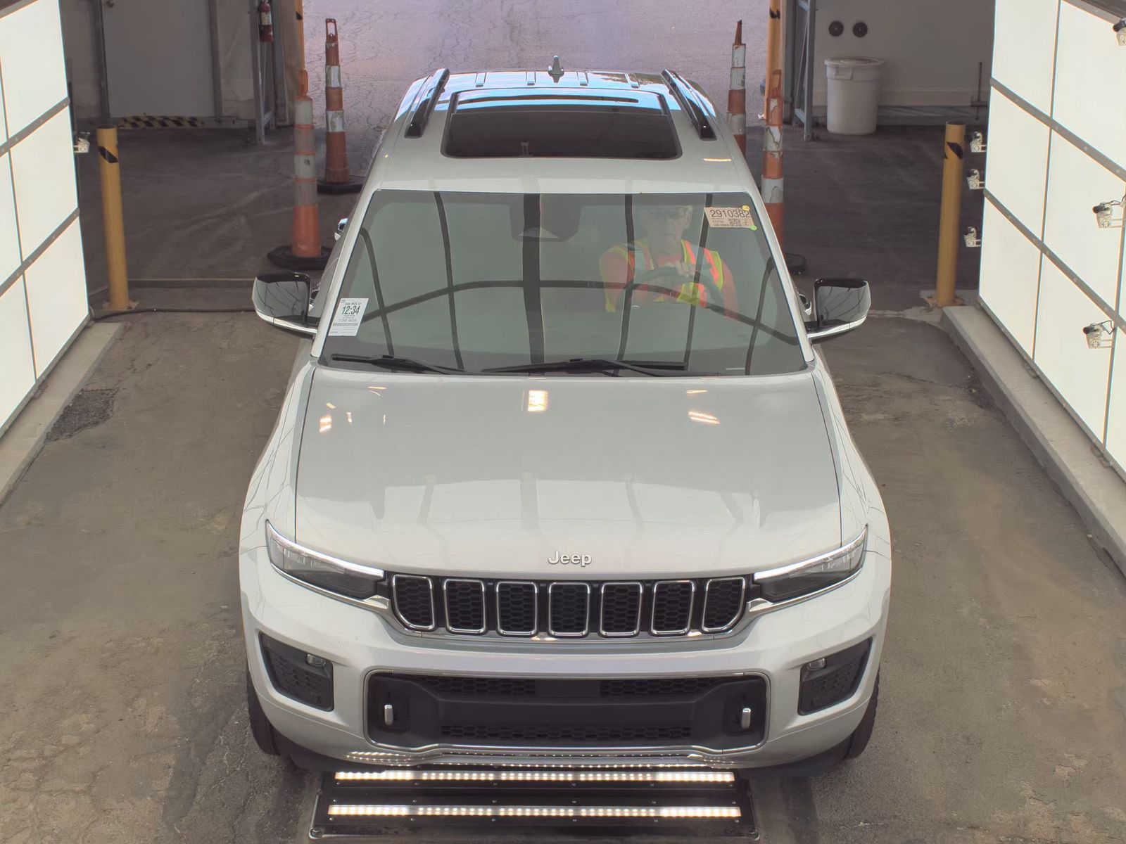 2022 Jeep Grand Cherokee Overland AWD