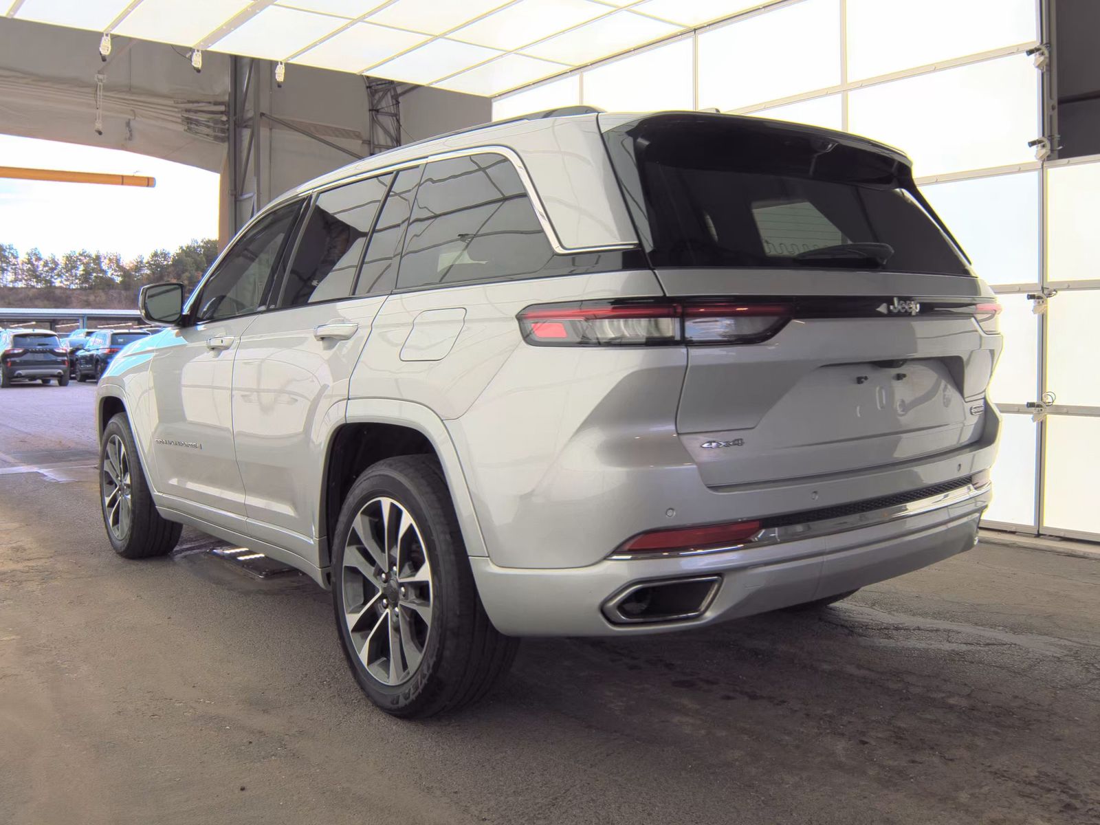 2022 Jeep Grand Cherokee Overland AWD