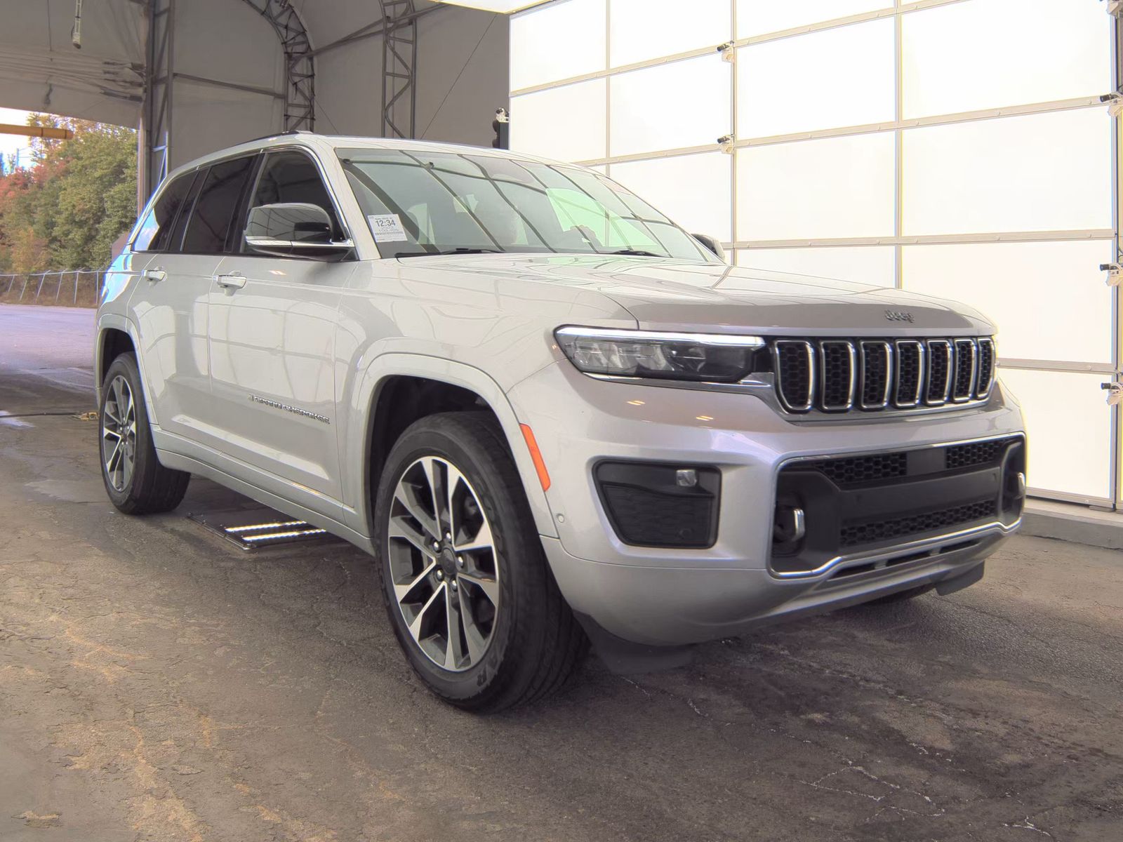 2022 Jeep Grand Cherokee Overland AWD
