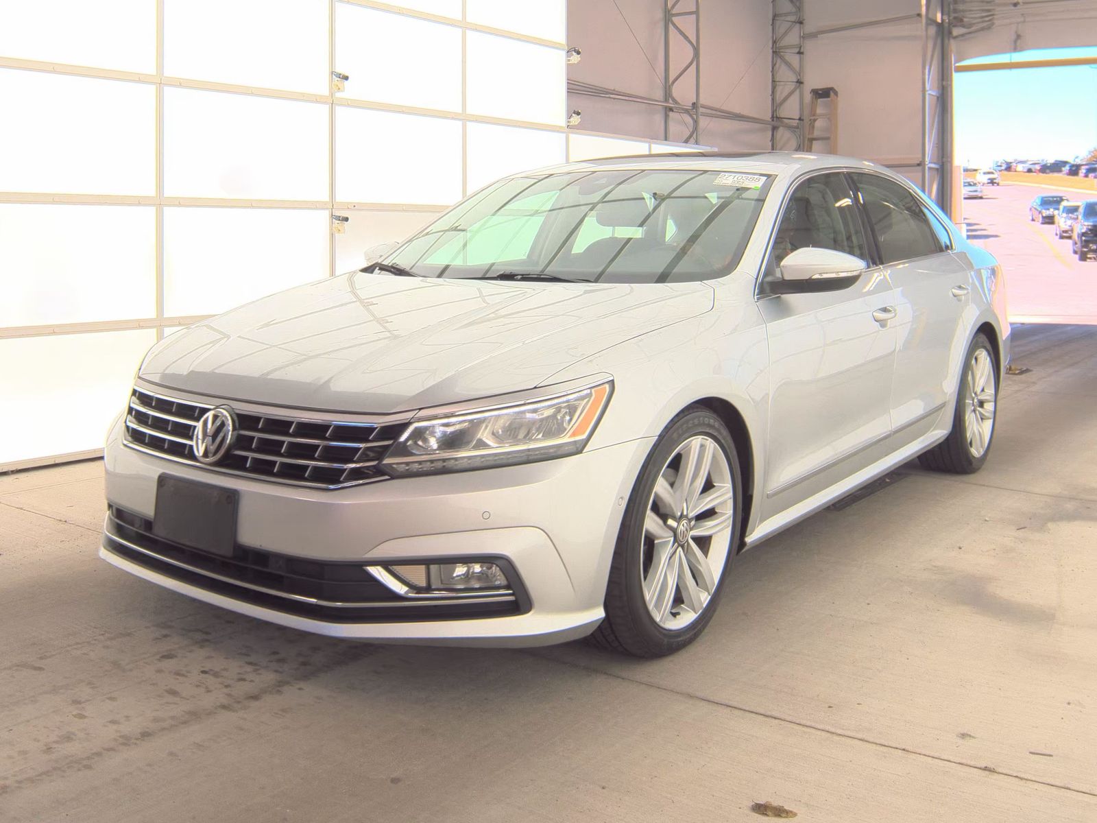 2017 Volkswagen Passat 3.6L SEL Premium FWD