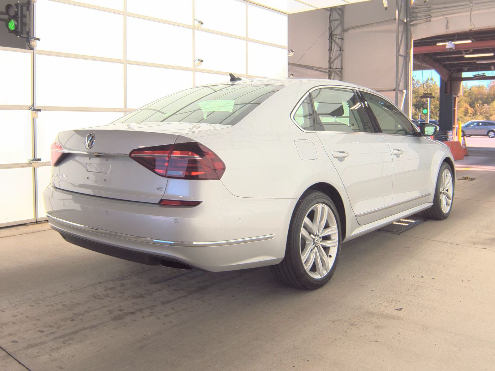 2017 Volkswagen Passat 3.6L SEL Premium FWD