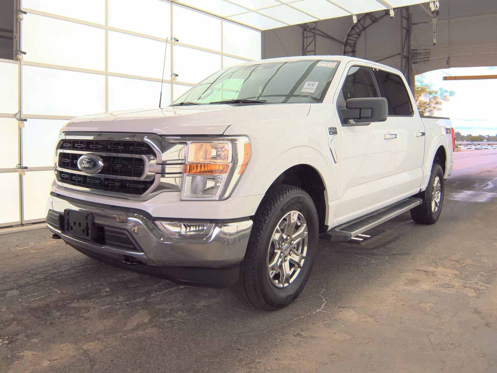 2023 Ford F-150 XLT AWD