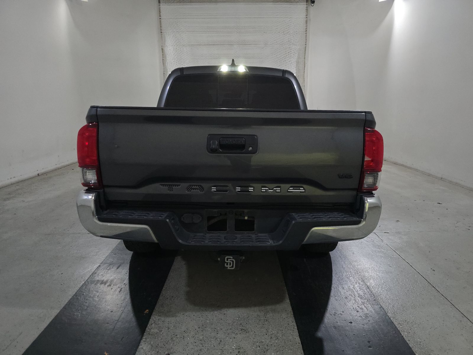 2022 Toyota Tacoma SR5 RWD