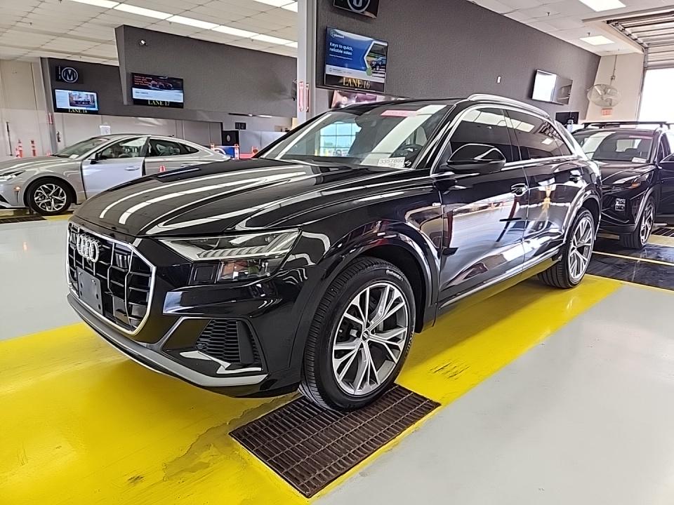 2021 Audi Q8 Premium Plus