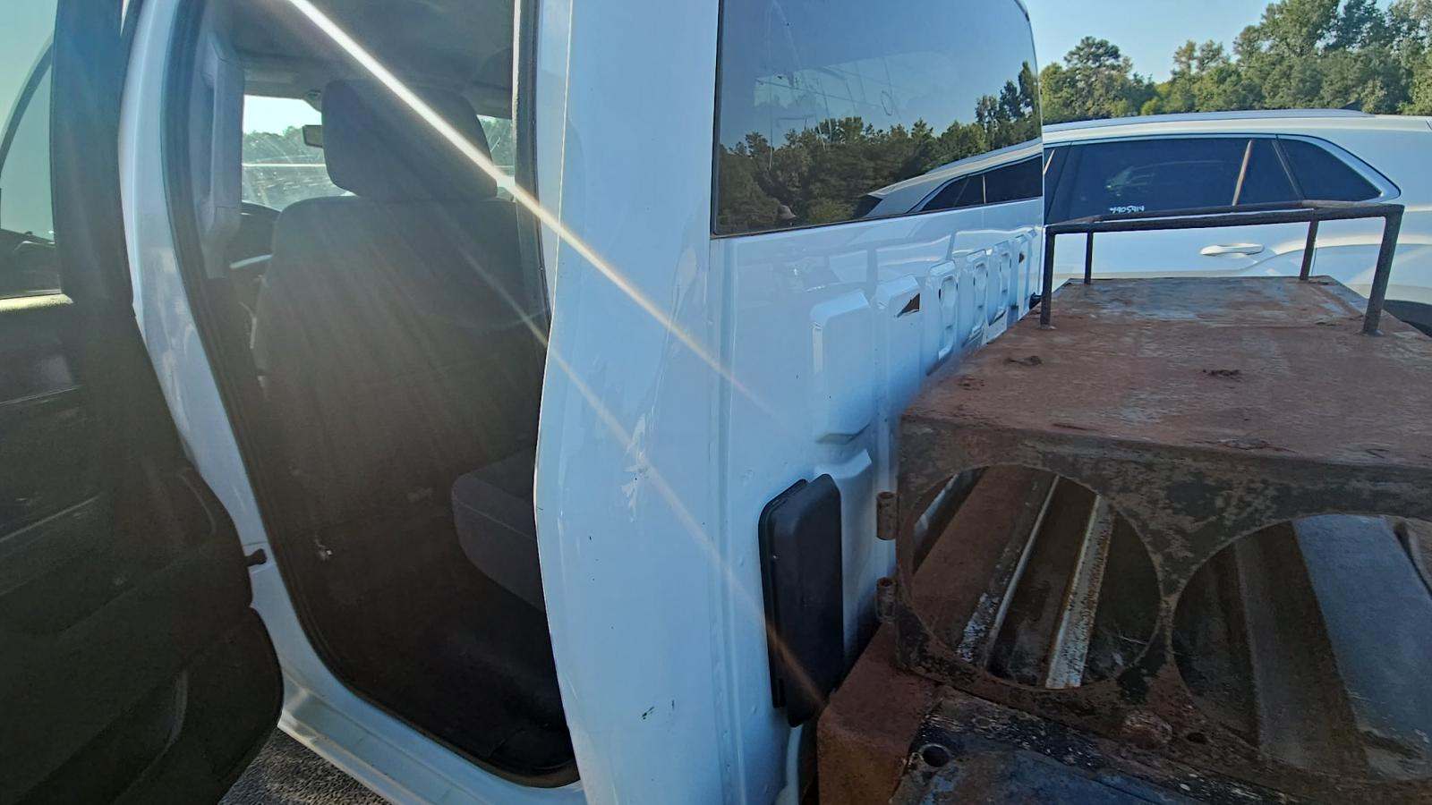 2016 Chevrolet Silverado 3500HD LT RWD