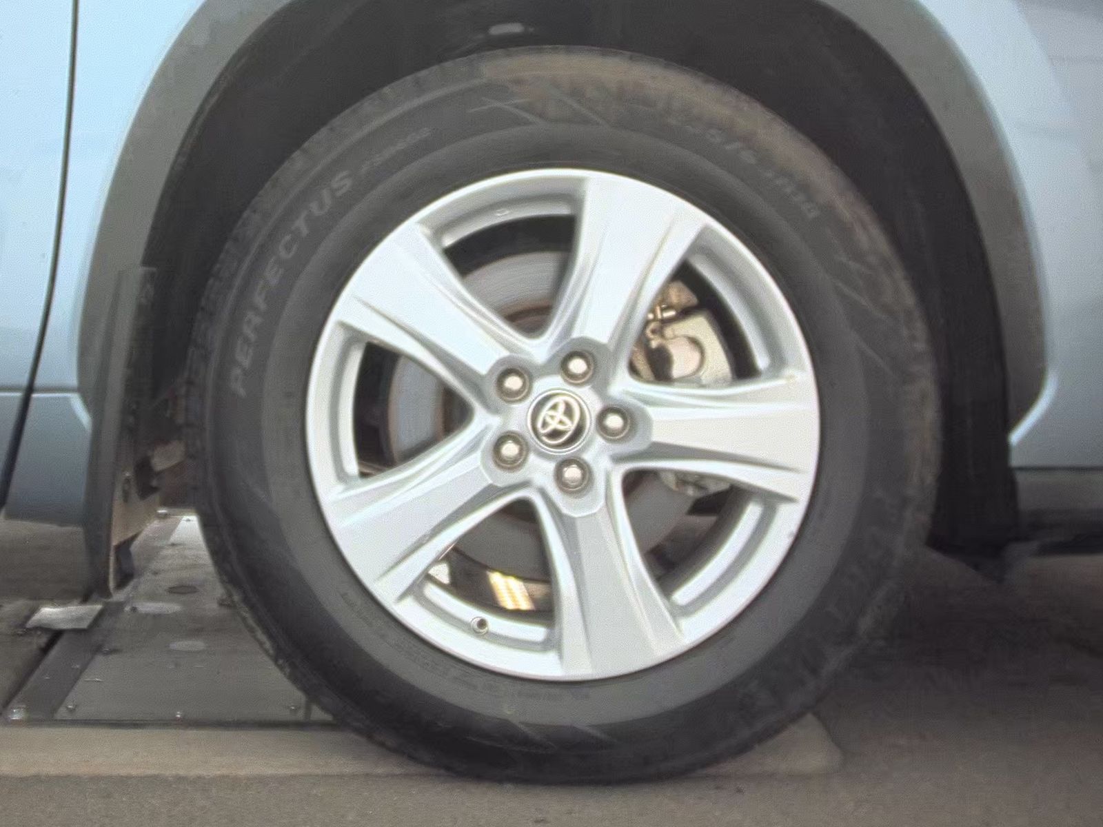 2020 Toyota Highlander Hybrid LE AWD