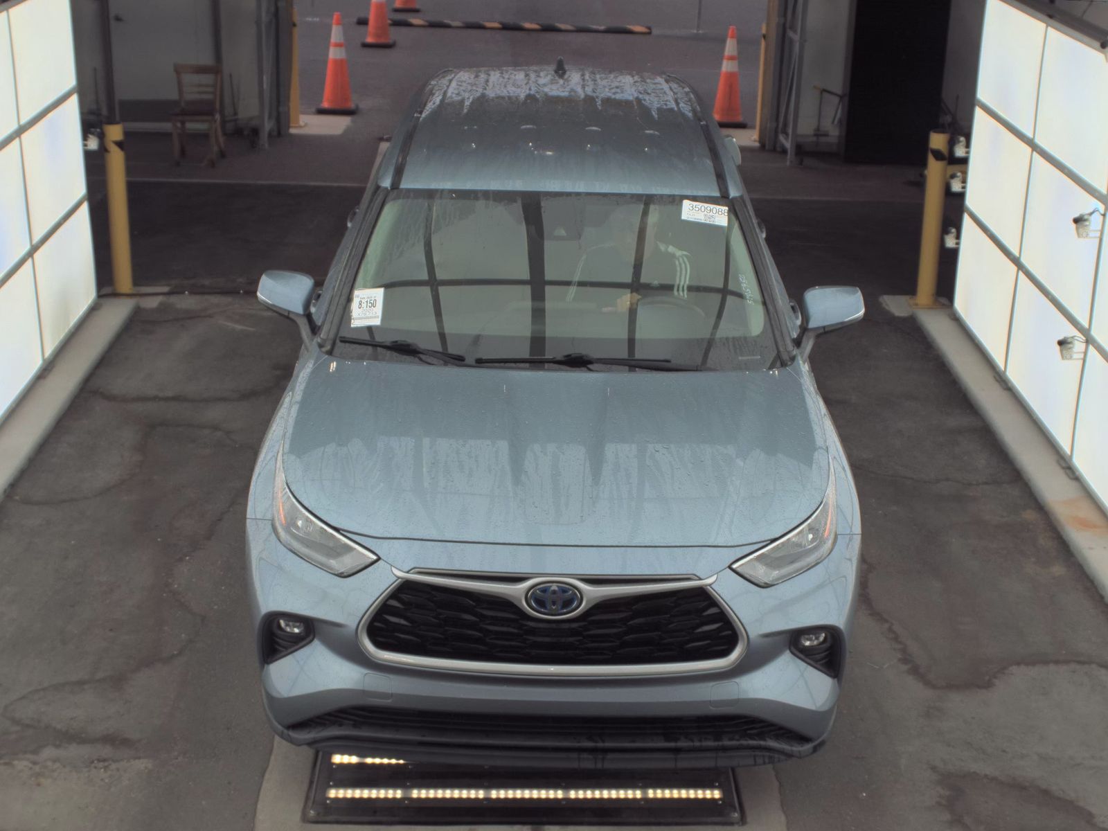 2020 Toyota Highlander Hybrid LE AWD