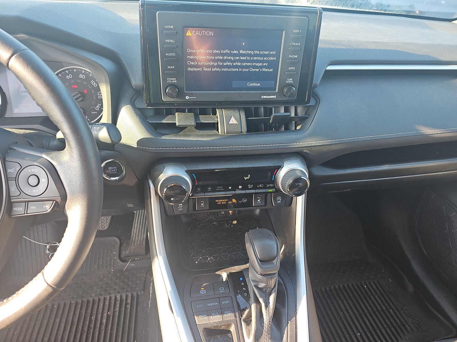 2022 Toyota RAV4 XLE AWD