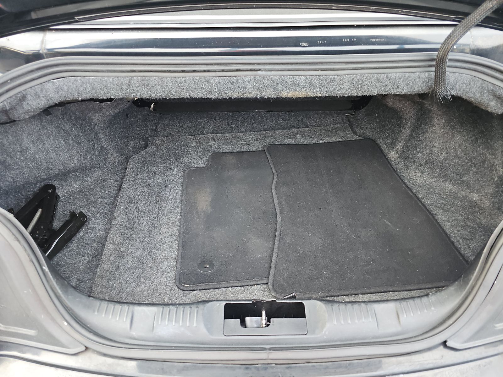 2018 Ford Mustang EcoBoost Premium RWD