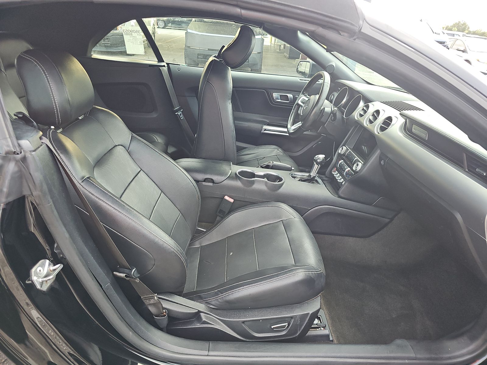 2018 Ford Mustang EcoBoost Premium RWD