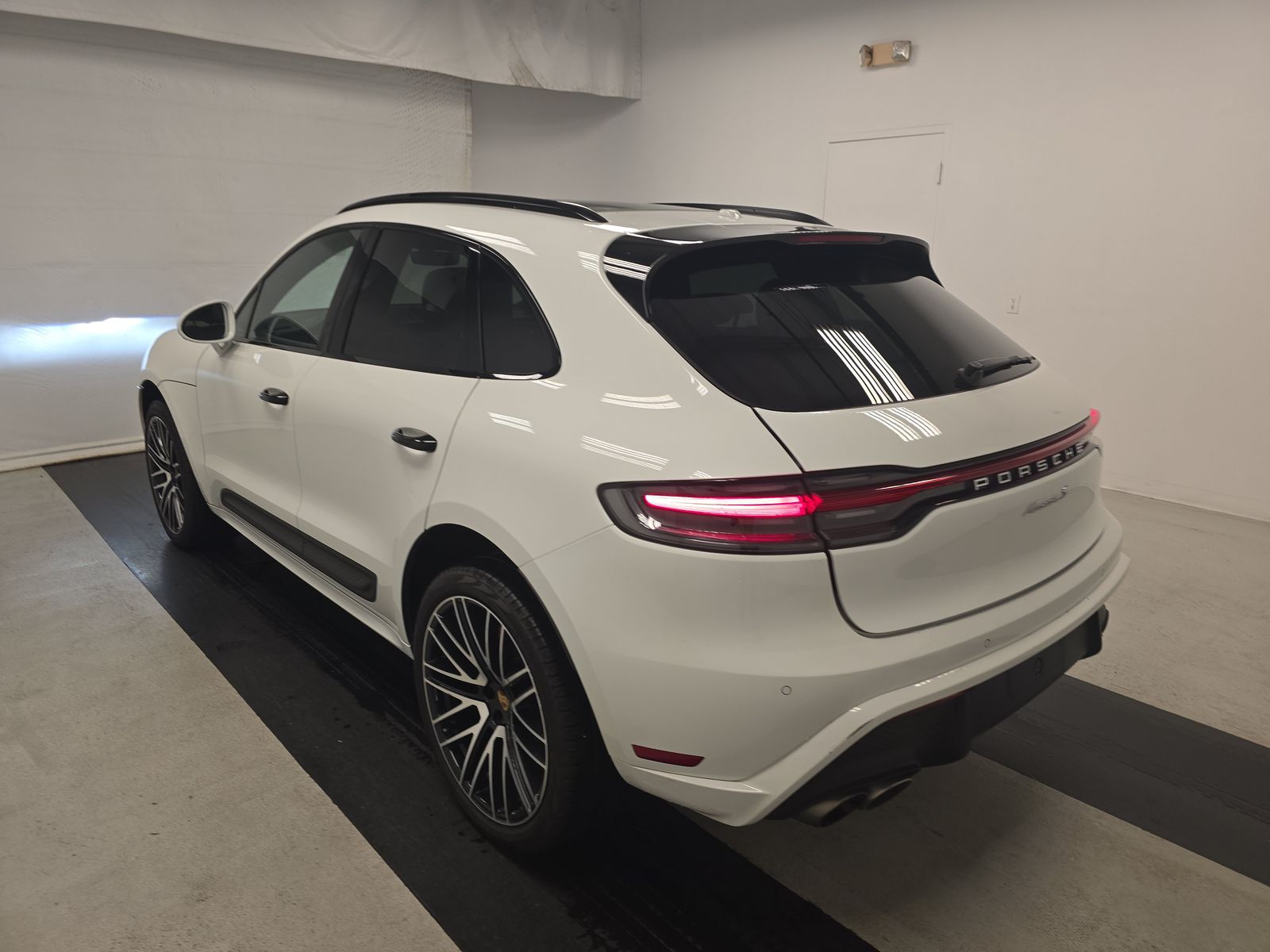 2023 Porsche Macan S AWD