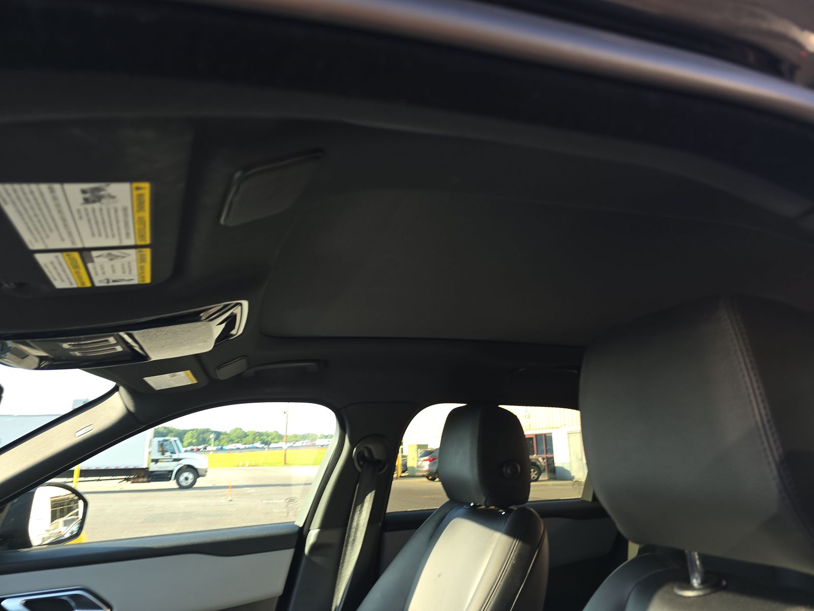 2024 Land Rover Range Rover Velar Dynamic SE AWD