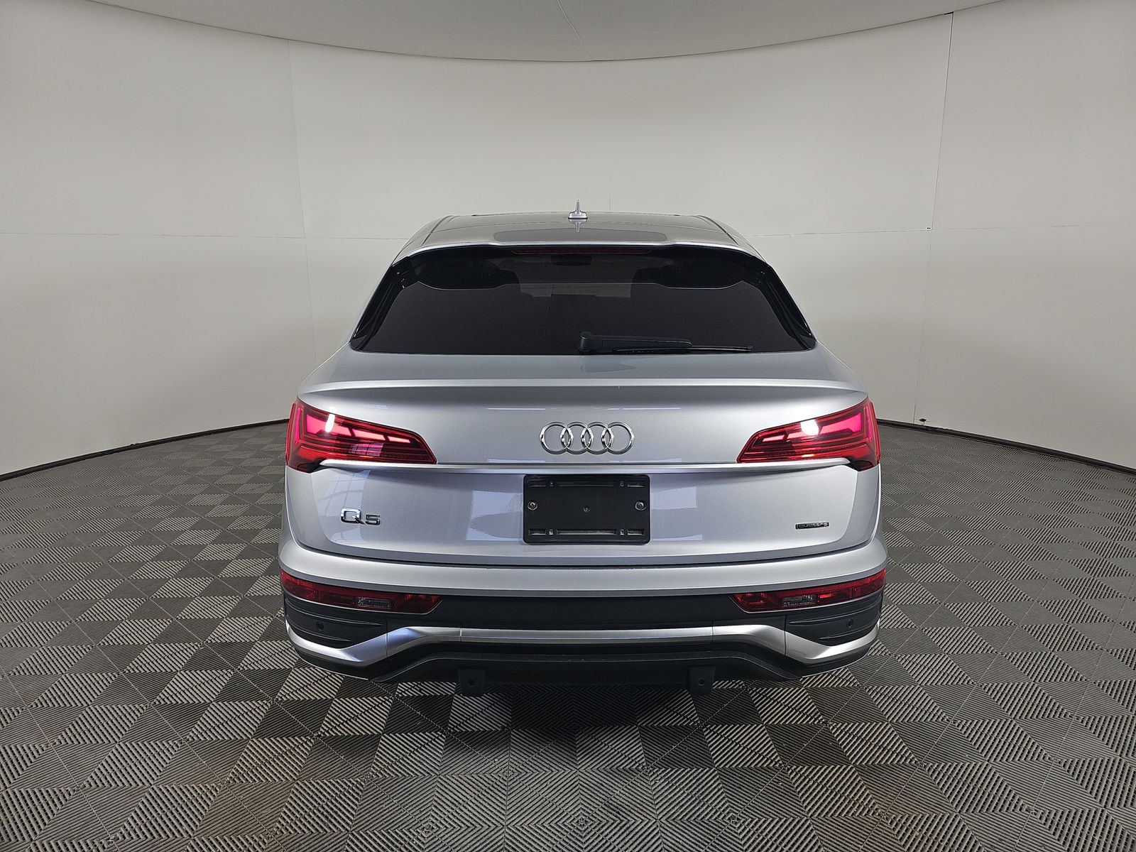 2022 Audi Q5 S line Premium AWD