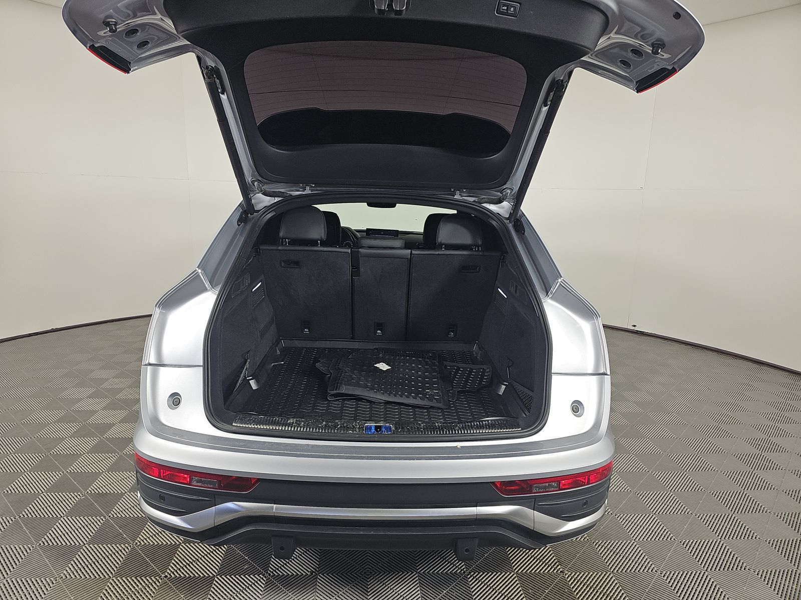 2022 Audi Q5 S line Premium AWD