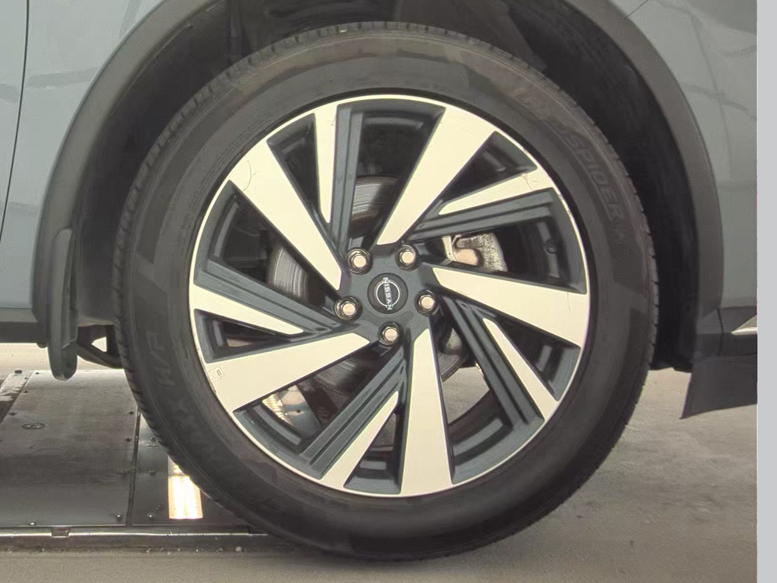 2023 Nissan Murano SL AWD