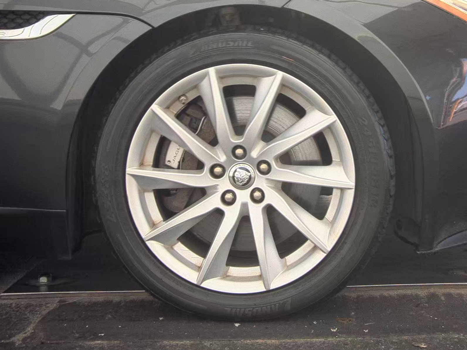 2014 Jaguar F-TYPE Base RWD