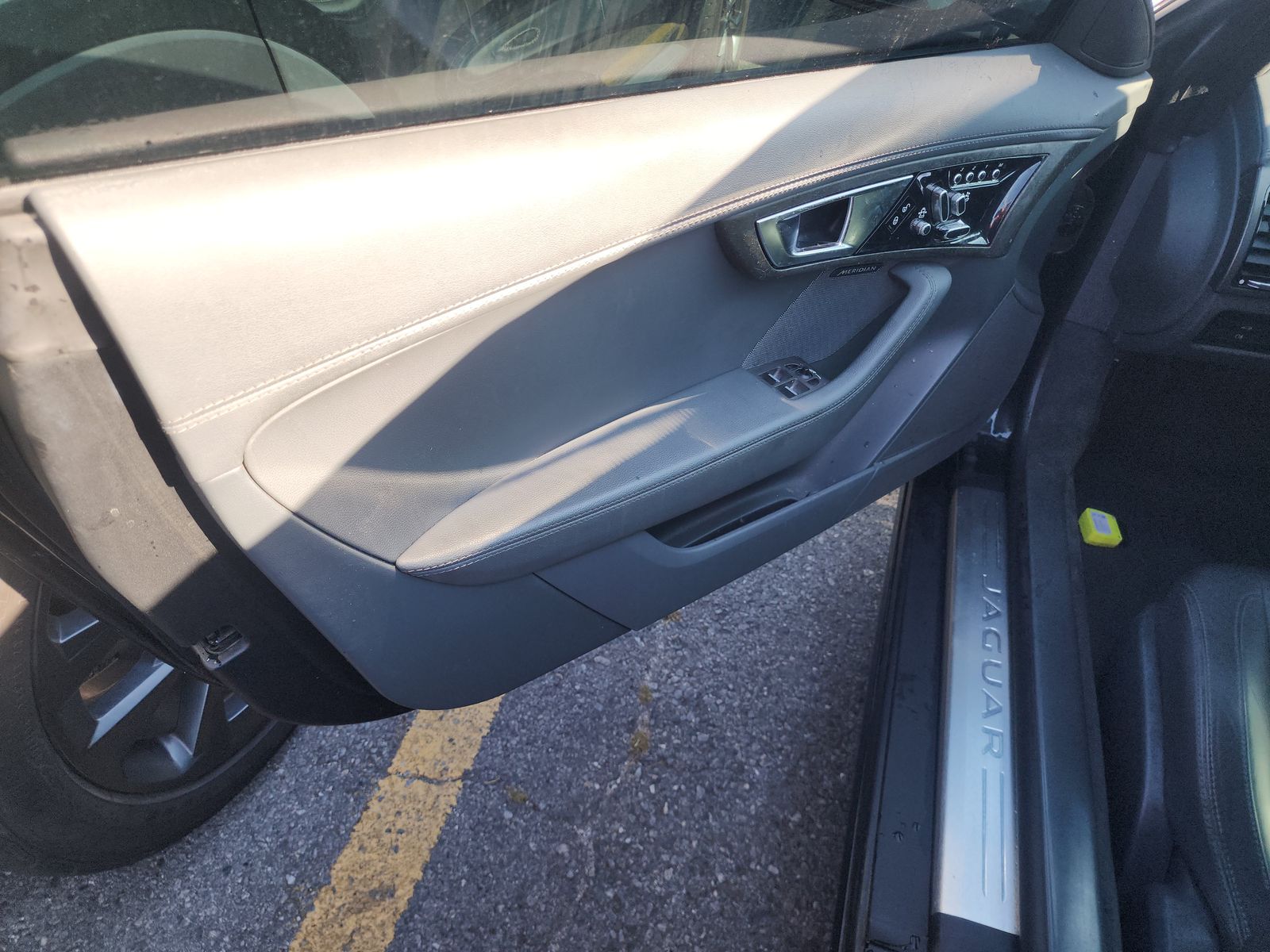 2014 Jaguar F-TYPE Base RWD