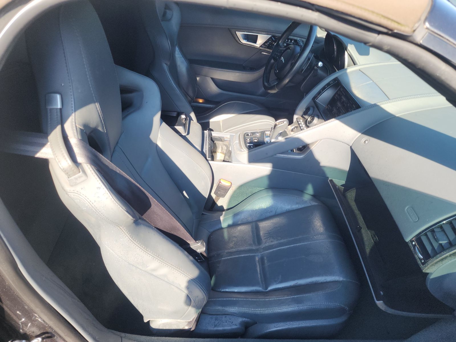 2014 Jaguar F-TYPE Base RWD