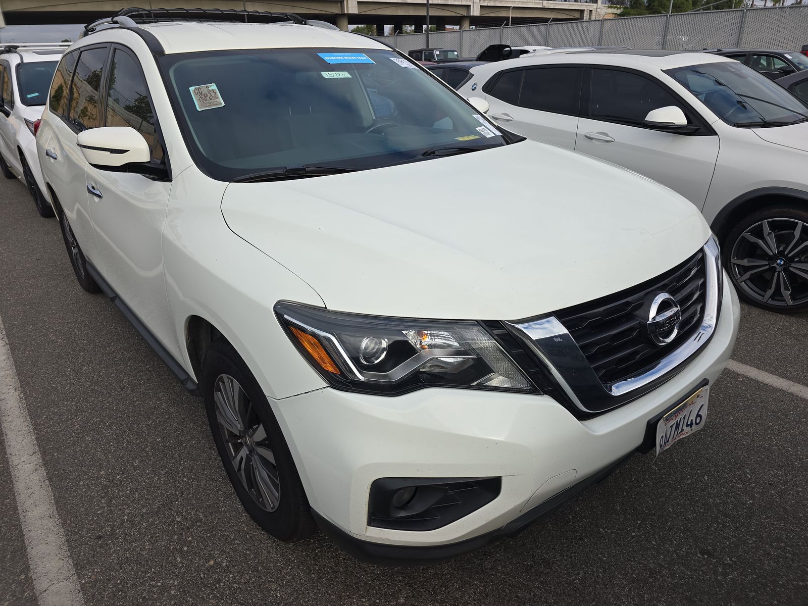 2017 Nissan Pathfinder SV FWD