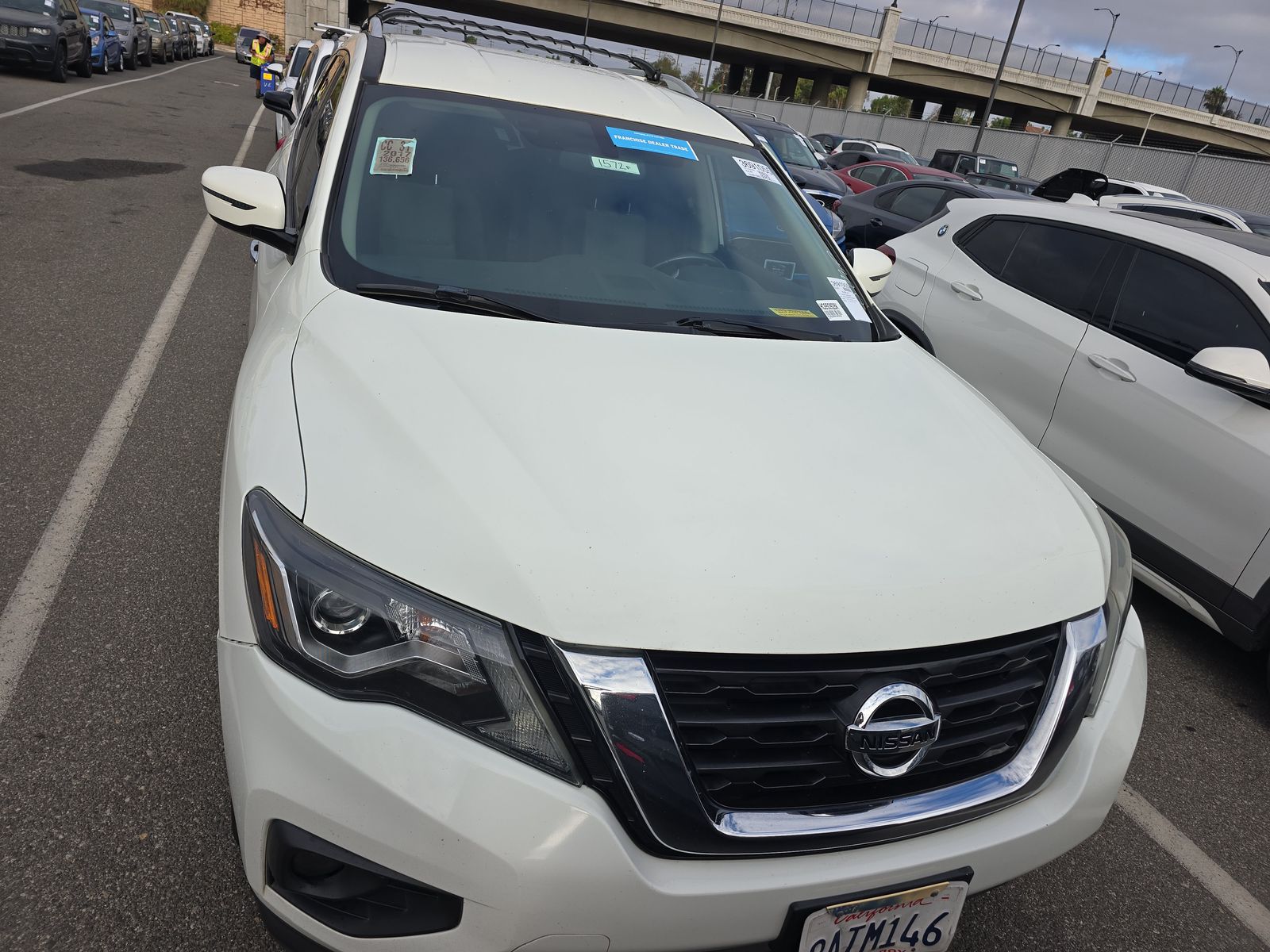 2017 Nissan Pathfinder SV FWD