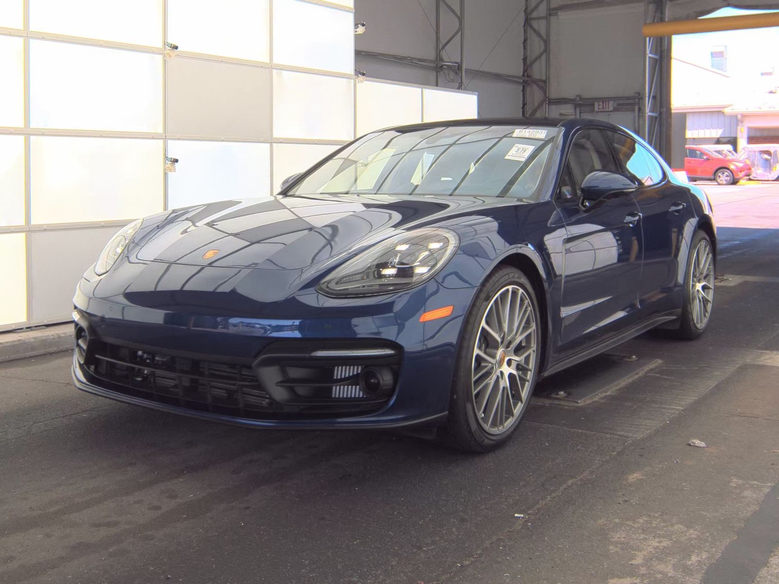 2023 Porsche Panamera 4 Platinum Edition AWD