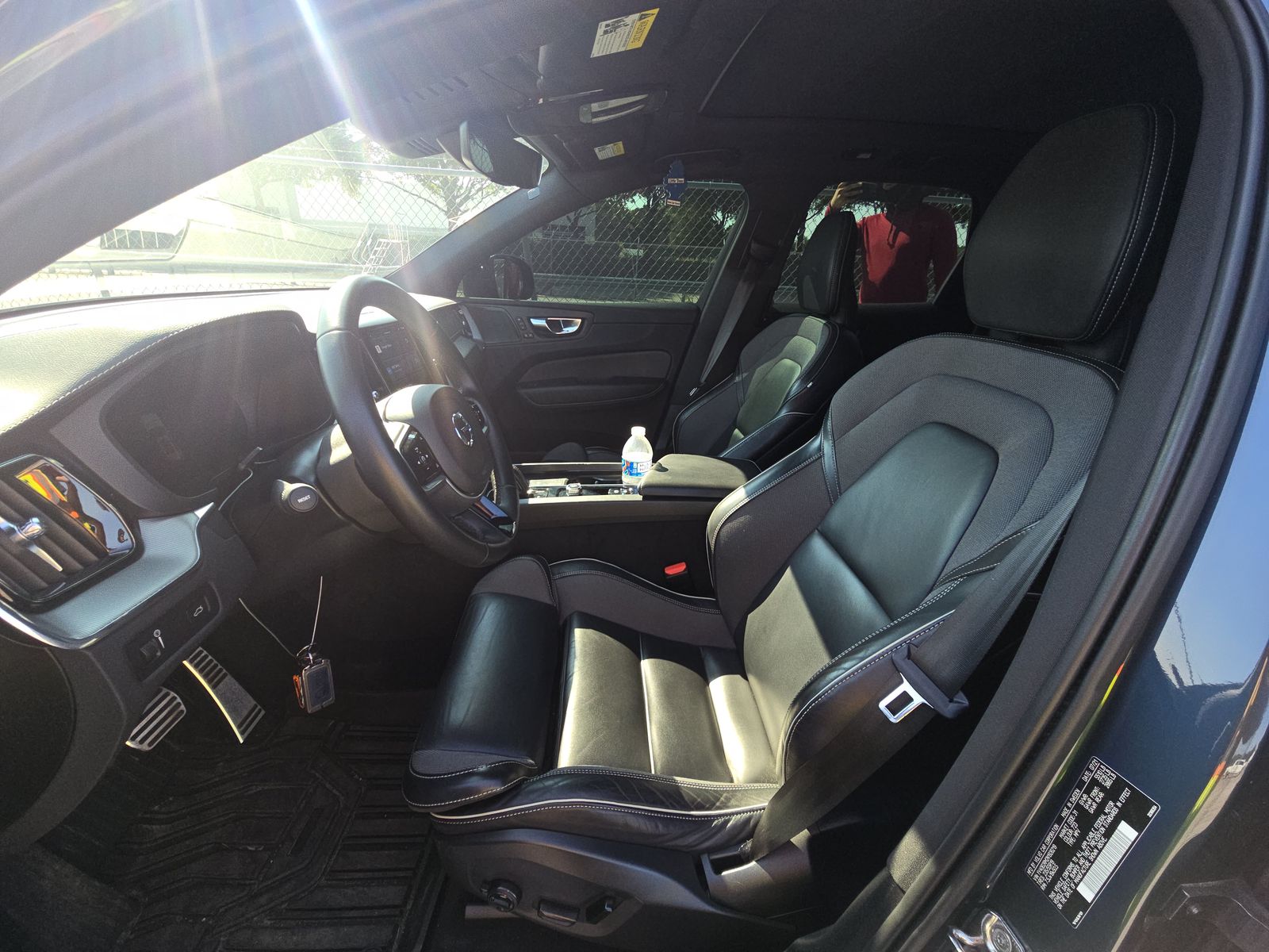 2022 Volvo XC60 B6 R-Design AWD