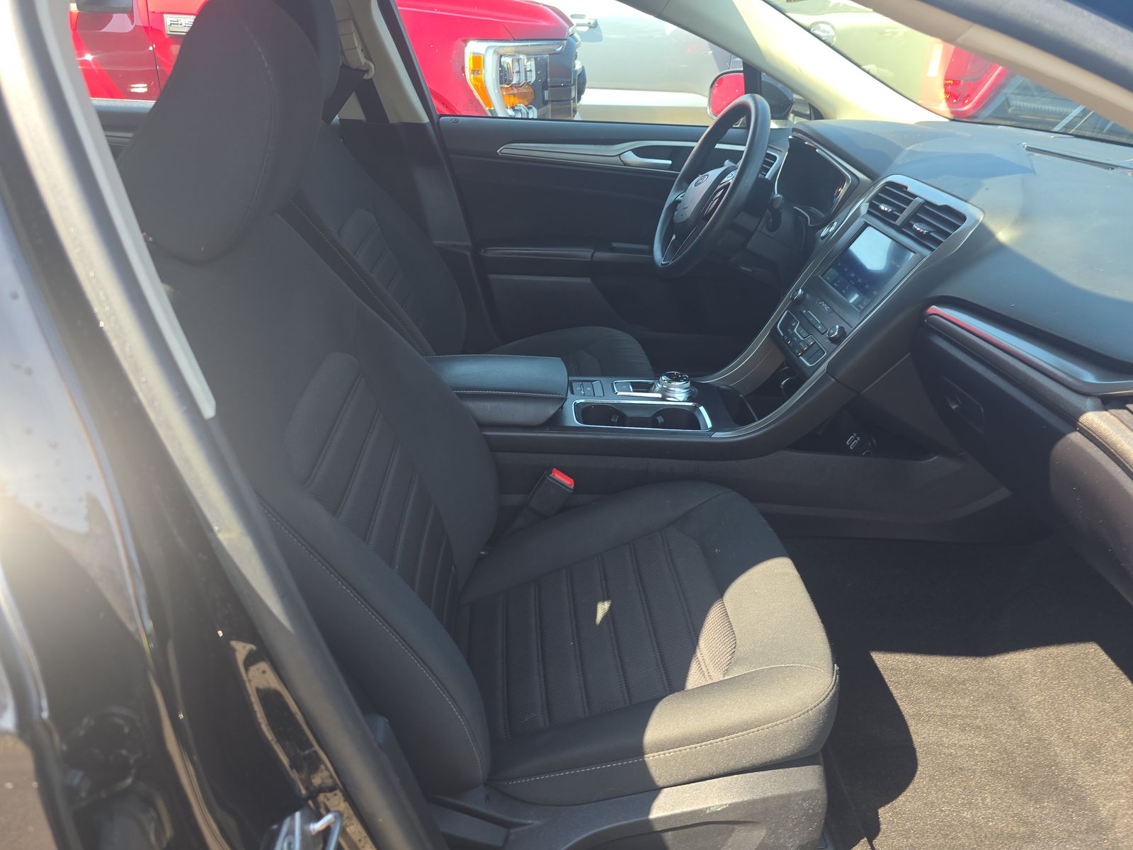 2020 Ford Fusion SE FWD