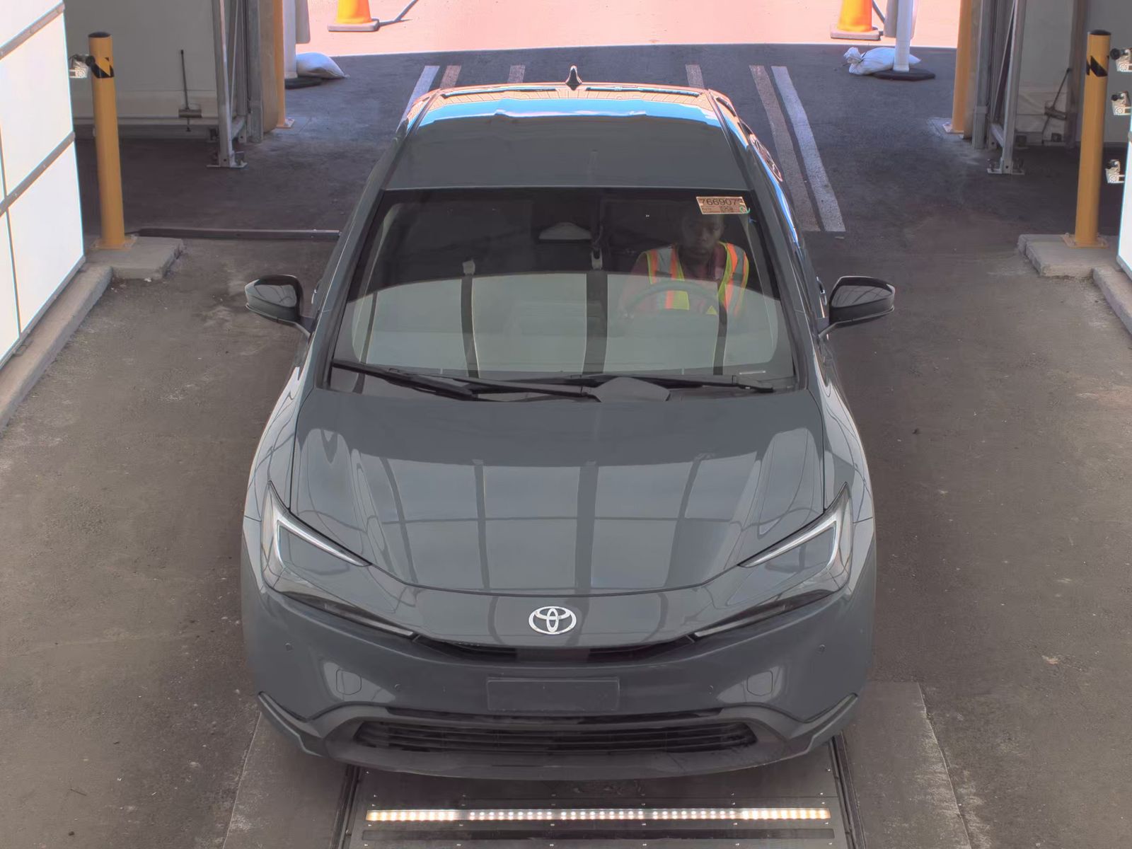 2024 Toyota Prius LE FWD