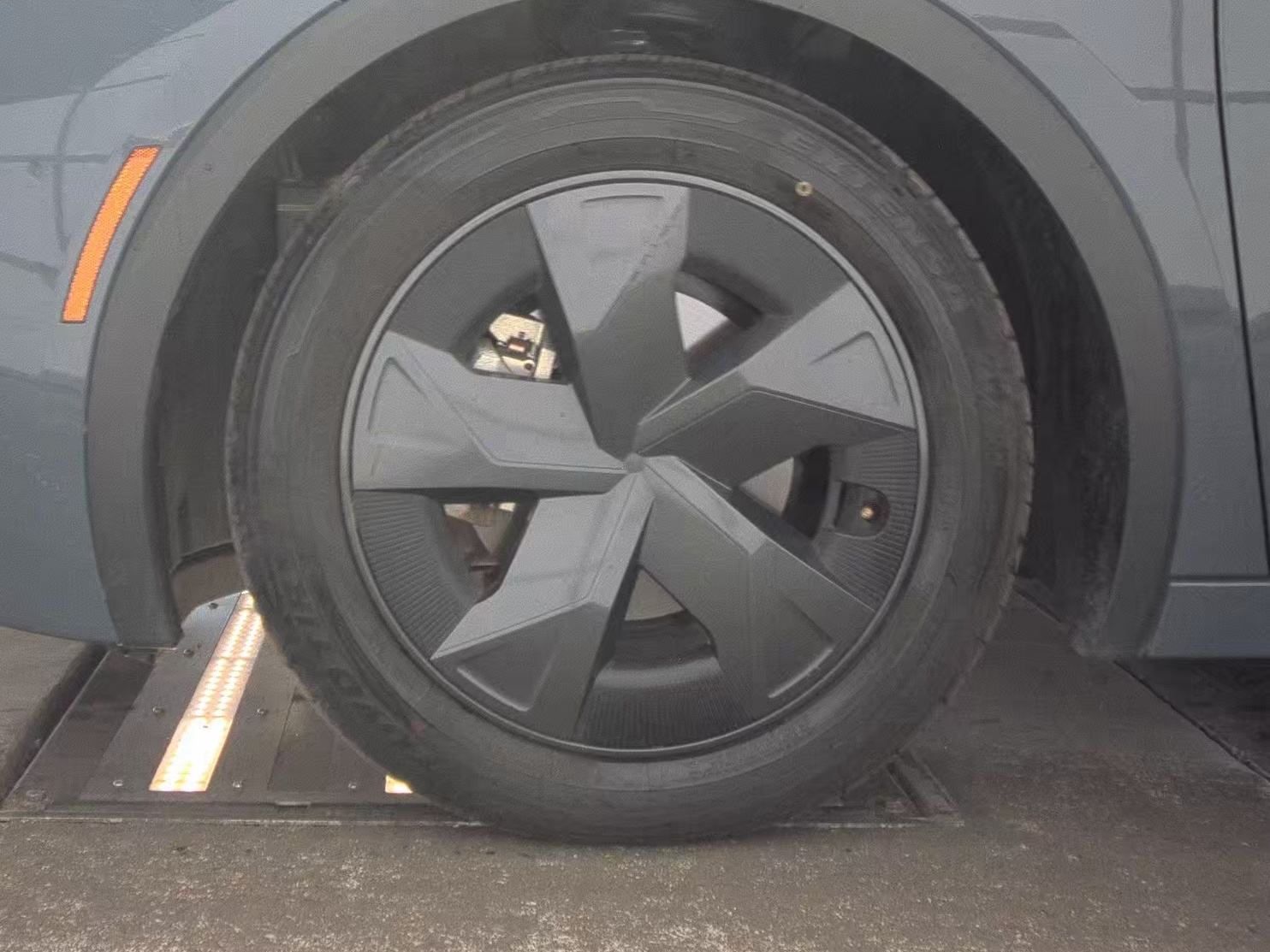 2024 Toyota Prius LE FWD