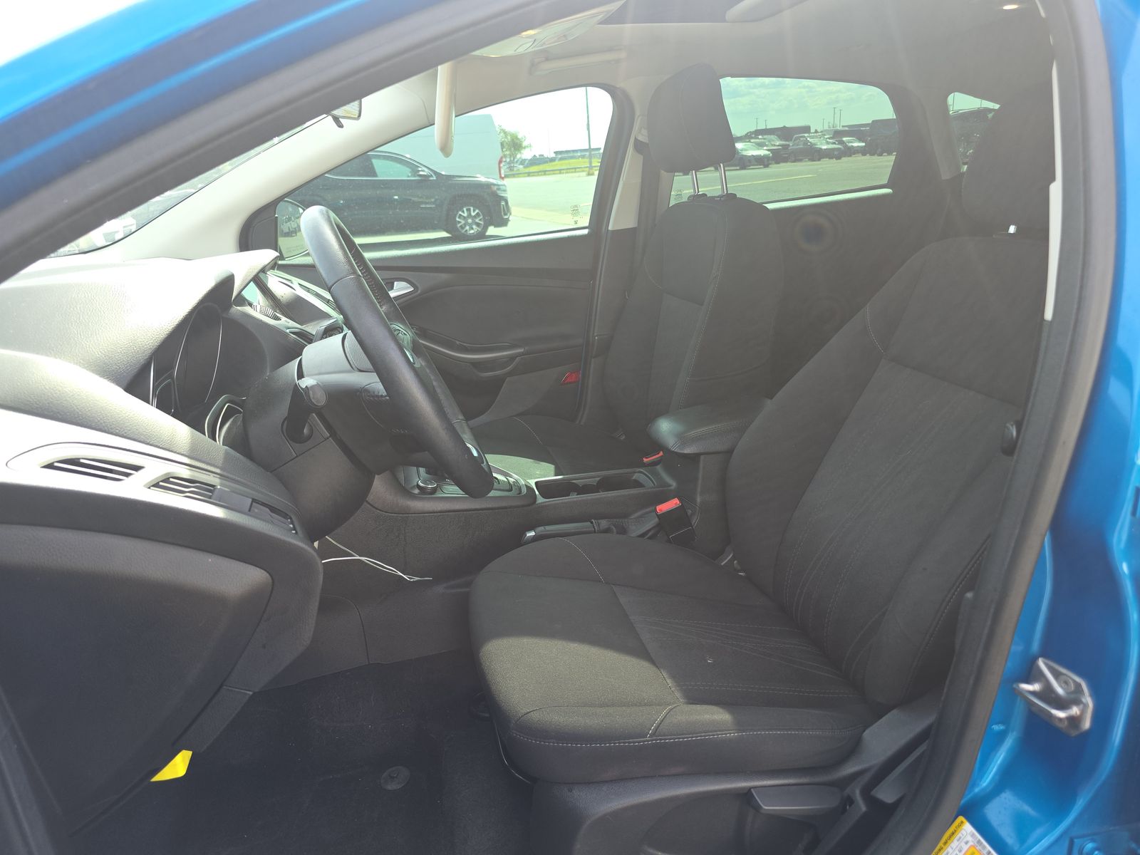 2017 Ford Focus SEL FWD