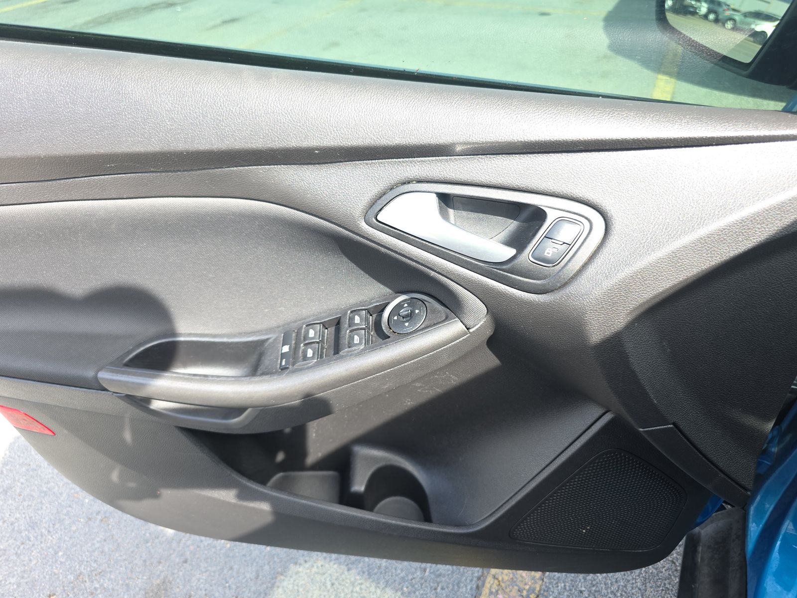 2017 Ford Focus SEL FWD