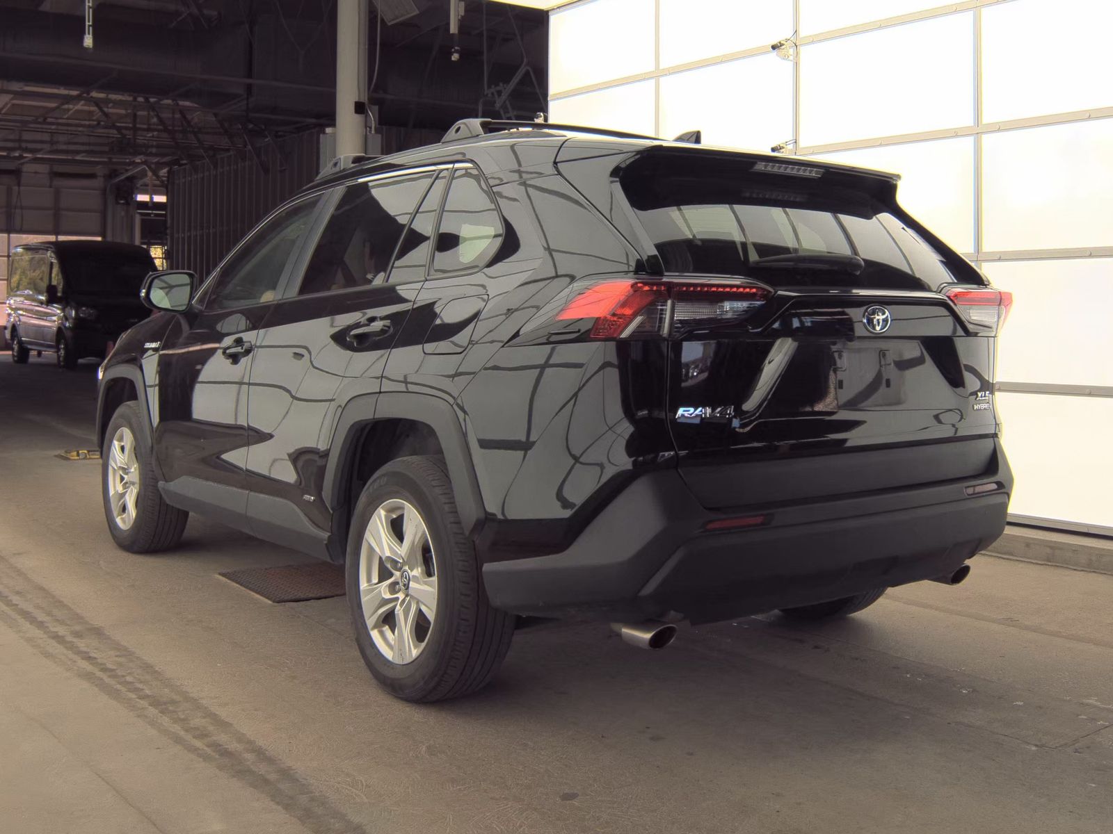 2021 Toyota RAV4 Hybrid XLE AWD